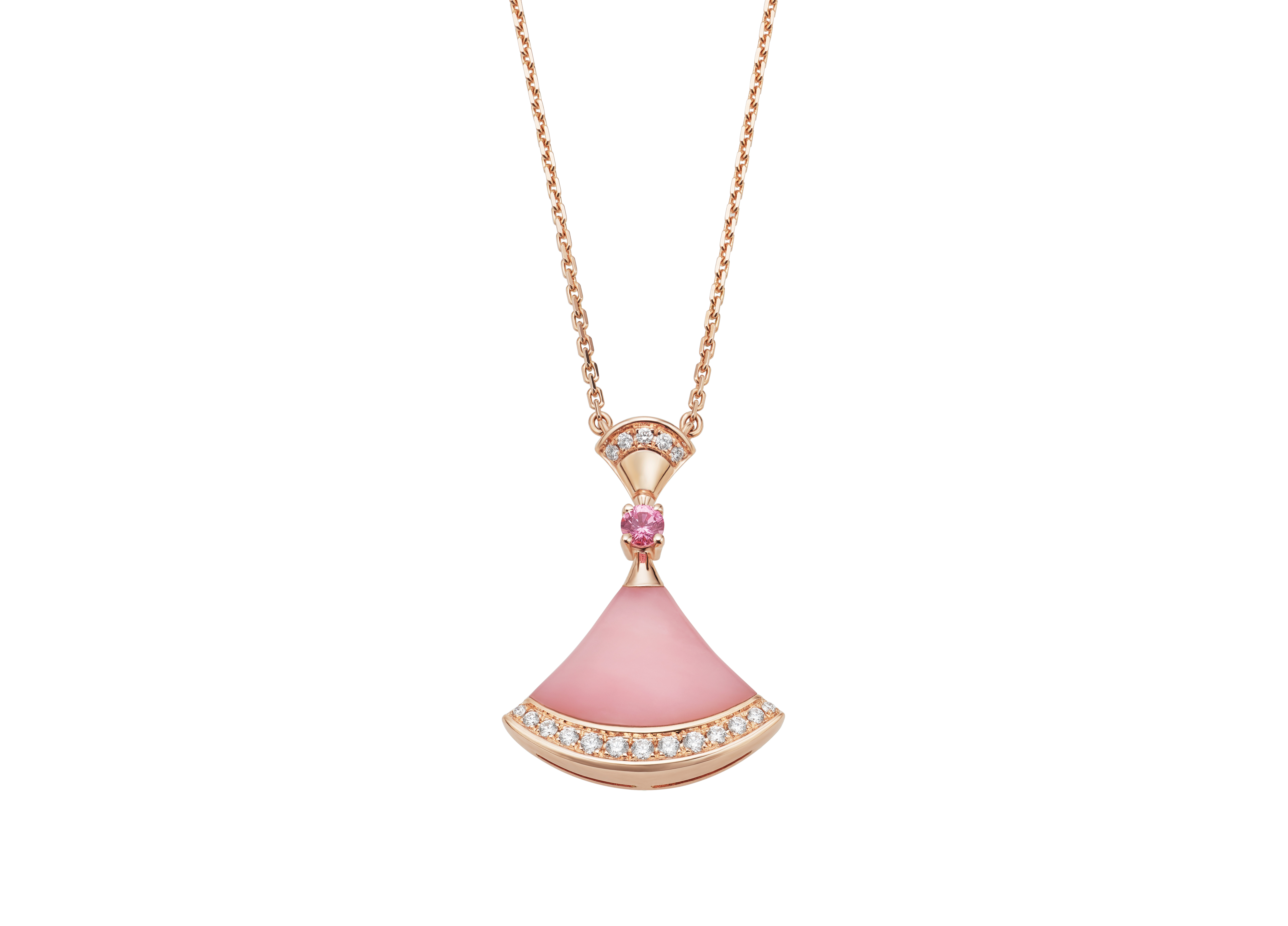Divas’Dream系列七夕限定款粉紅蛋白石、粉紅剛玉與鑽石項鍊。NT$119,500。（寶格麗提供）