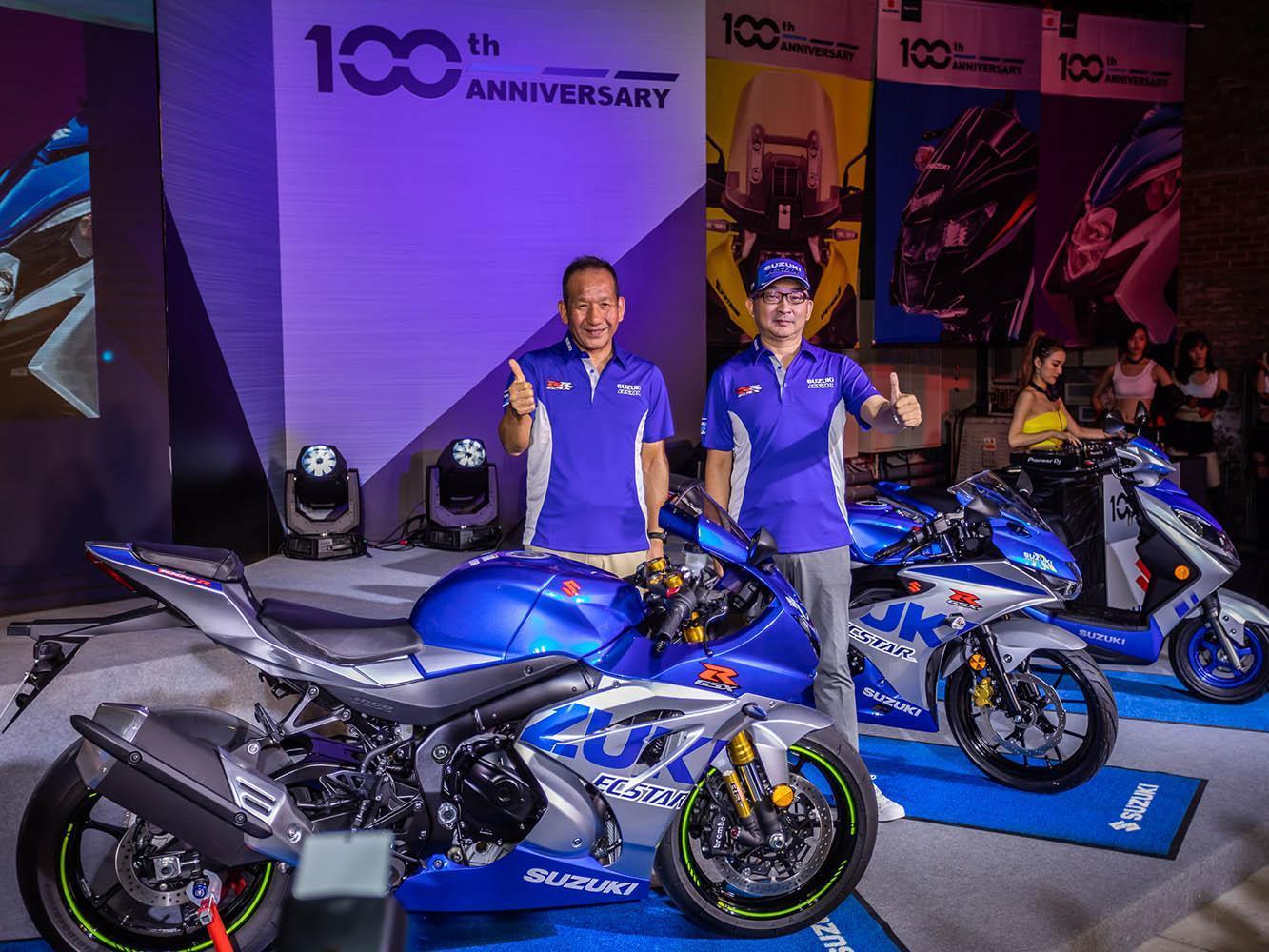 SUZUKI三款藍銀配色的百年紀念特仕車。