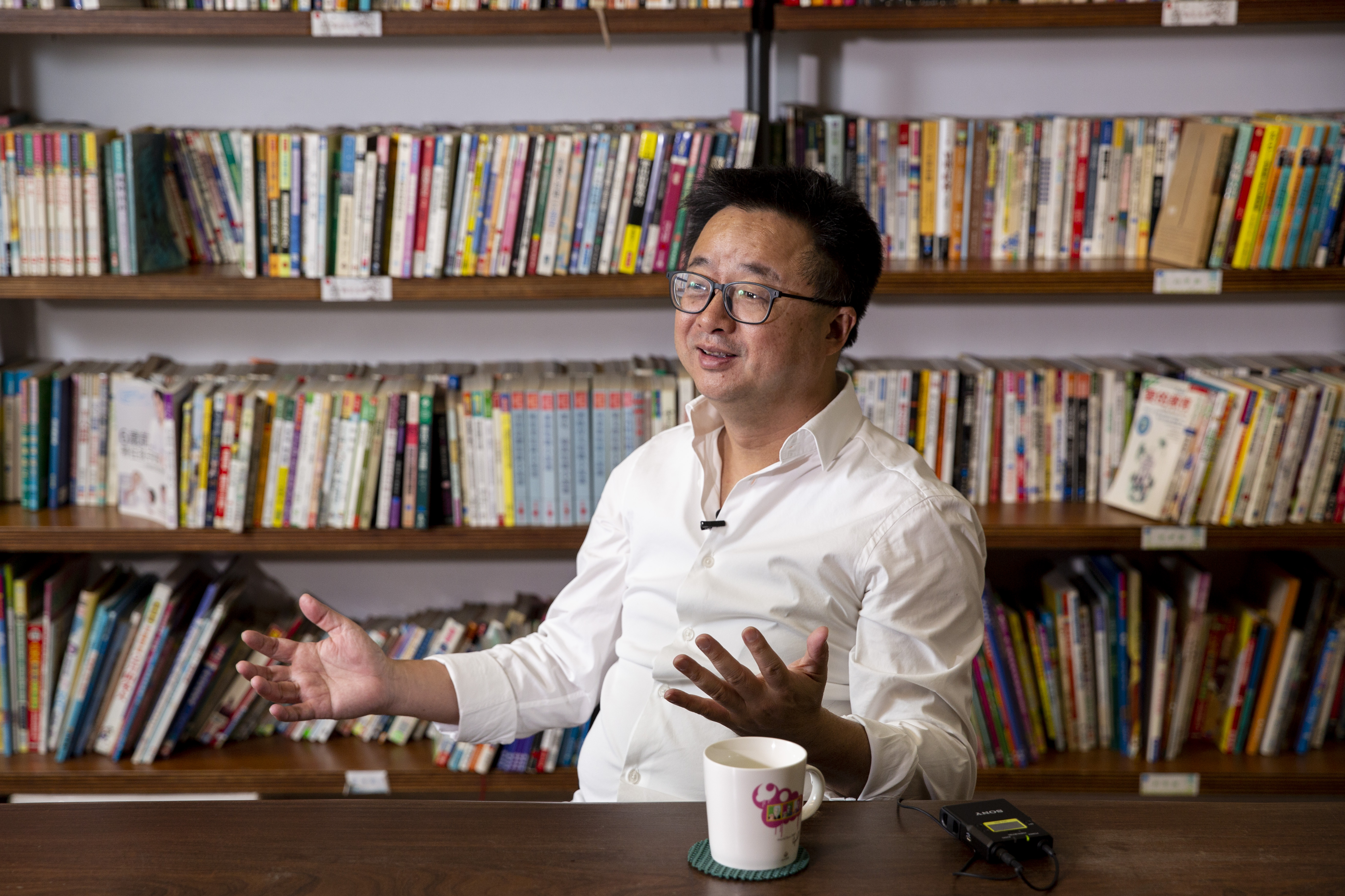 羅文嘉坦言，民進黨非當年他所熟悉的政黨，「如今已成世俗化政黨」。（本刊資料照）