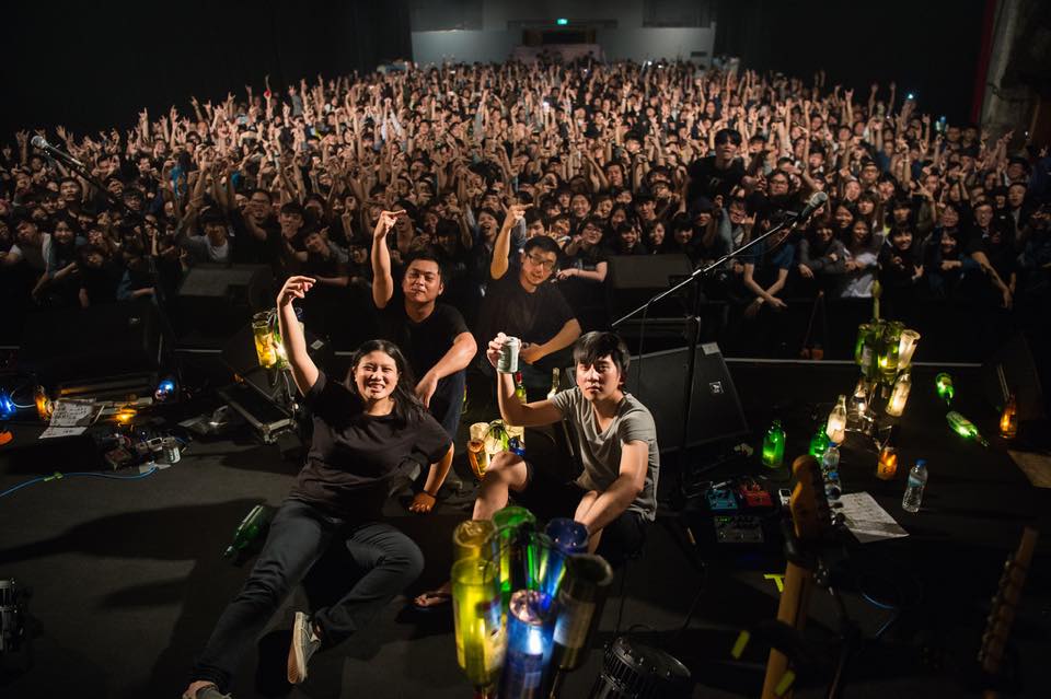 「草東沒有派對」是一支臺灣的另類搖滾樂團，成軍于2012年，卻爆出前成員涉嫌持有大麻。（翻攝自草東沒有派對臉書）