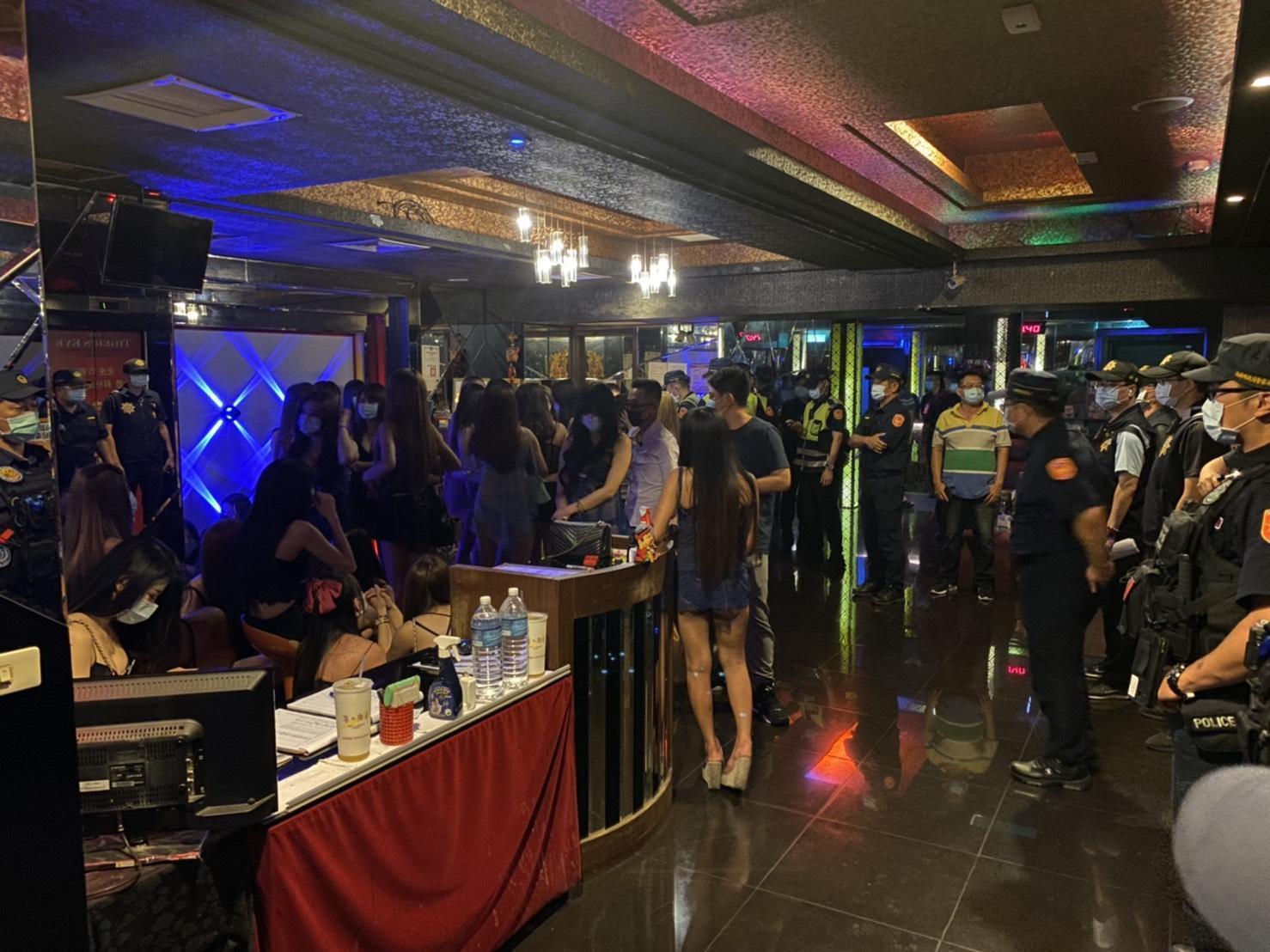 酒店也加入搶攻三倍券。（翻攝畫面）