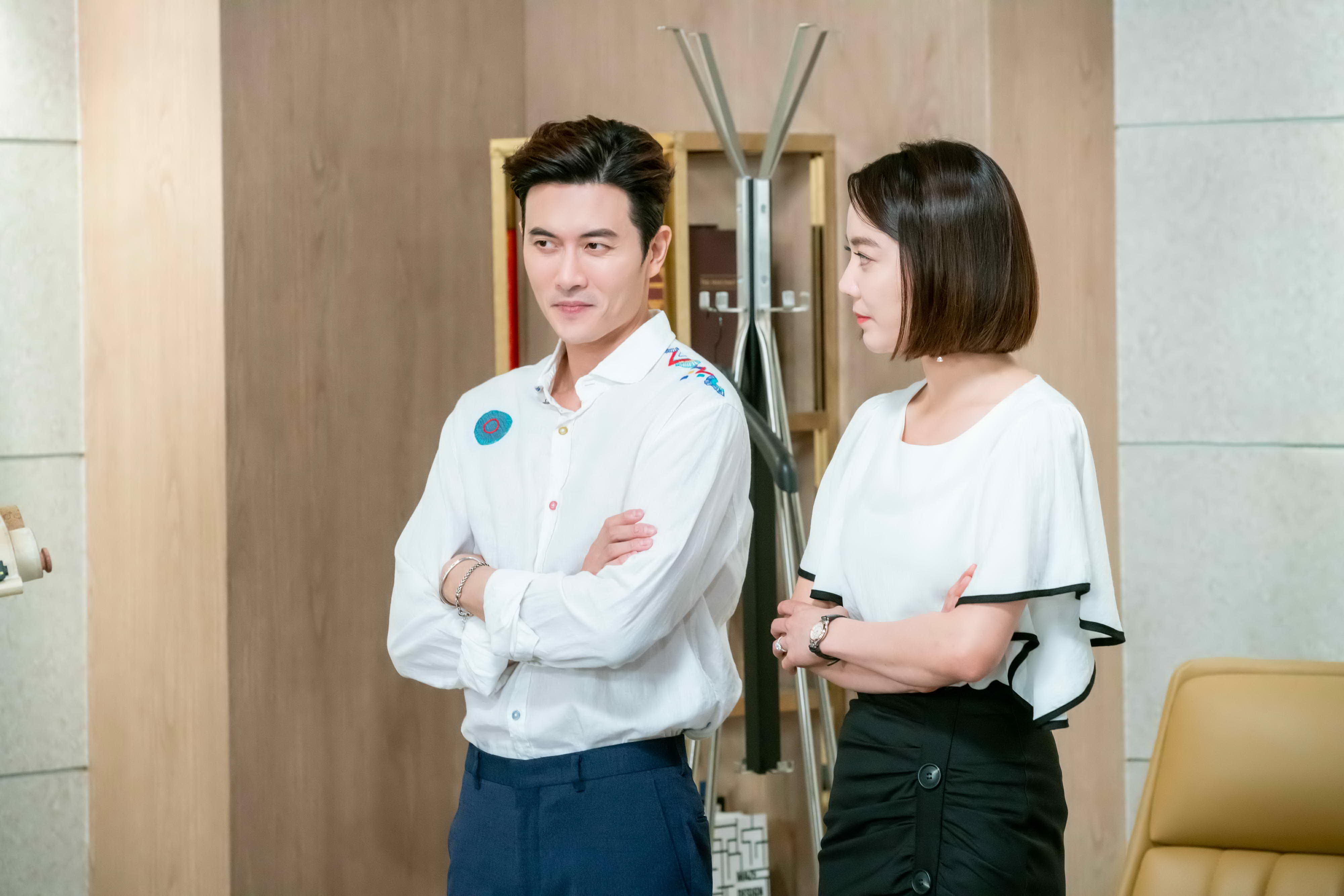 在喜曾是人氣偶像，如今身上已有熟男氣息，新戲他與李昭娟合作。（八大電視台提供）