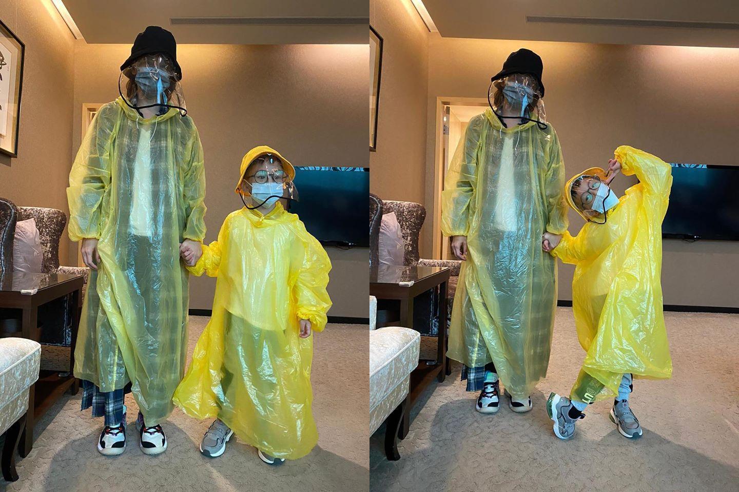 徐若瑄與兒子全身防疫裝備,準備搭機返回新加坡隔離。(翻攝自徐若瑄臉書)