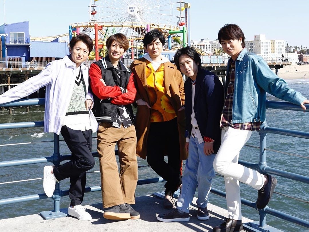 傑尼斯夯團「嵐」今年底休團，隊長大野智（左）將暫別演藝圈。（翻攝嵐Instagram）