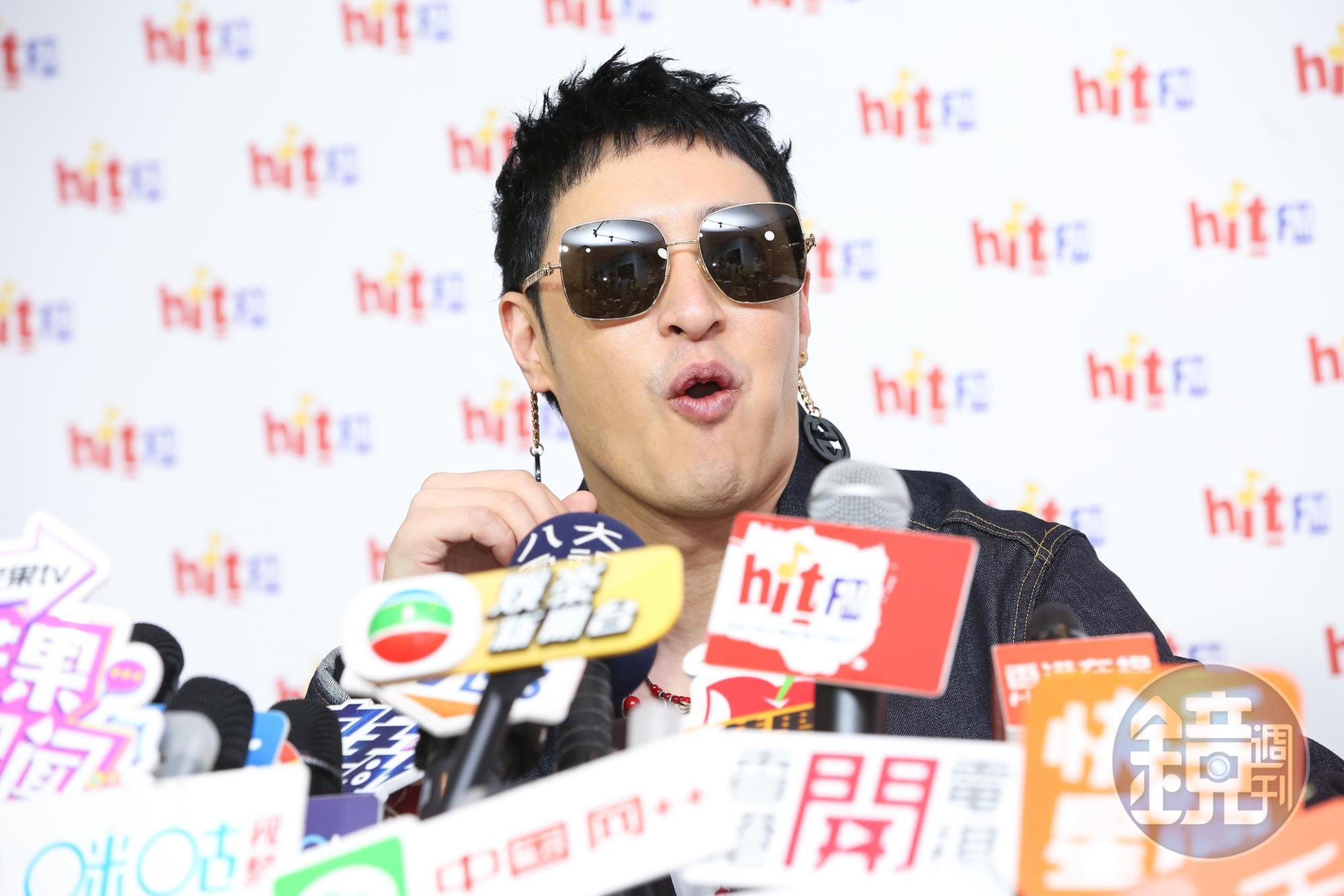 只是經過本刊獨家報導,潘瑋柏依舊不認,並說:「沒什麼感情可言。」如今卻貼出夫妻與兩老在富士山山中湖出遊的舊照,自我打臉宣布婚訊,可見婚事早已有譜。(本刊資料照、李鍾泉攝)
