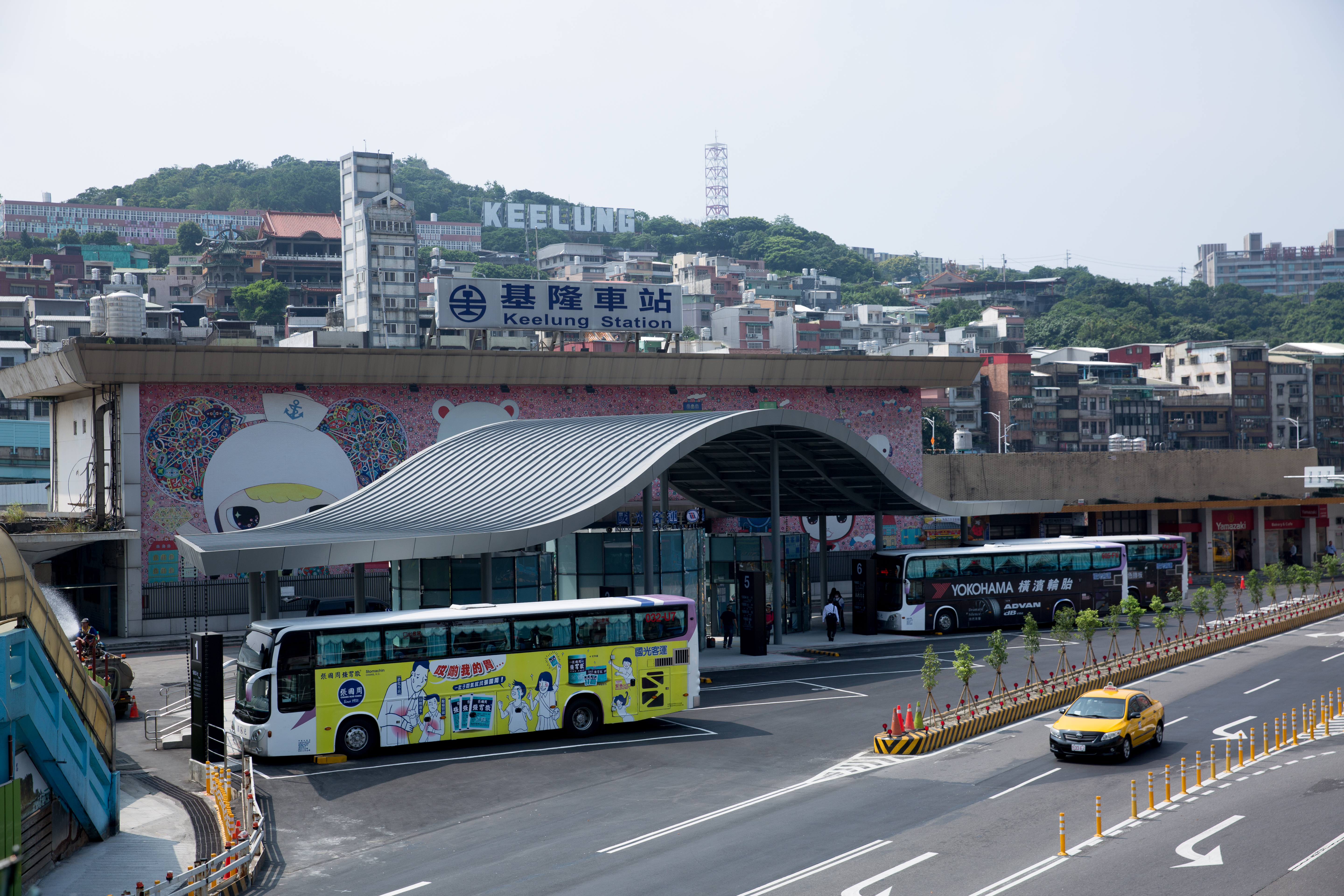 基隆將蓋輕軌捷運，未來台鐵可能不再進到基隆火車站。（本刊資料照）