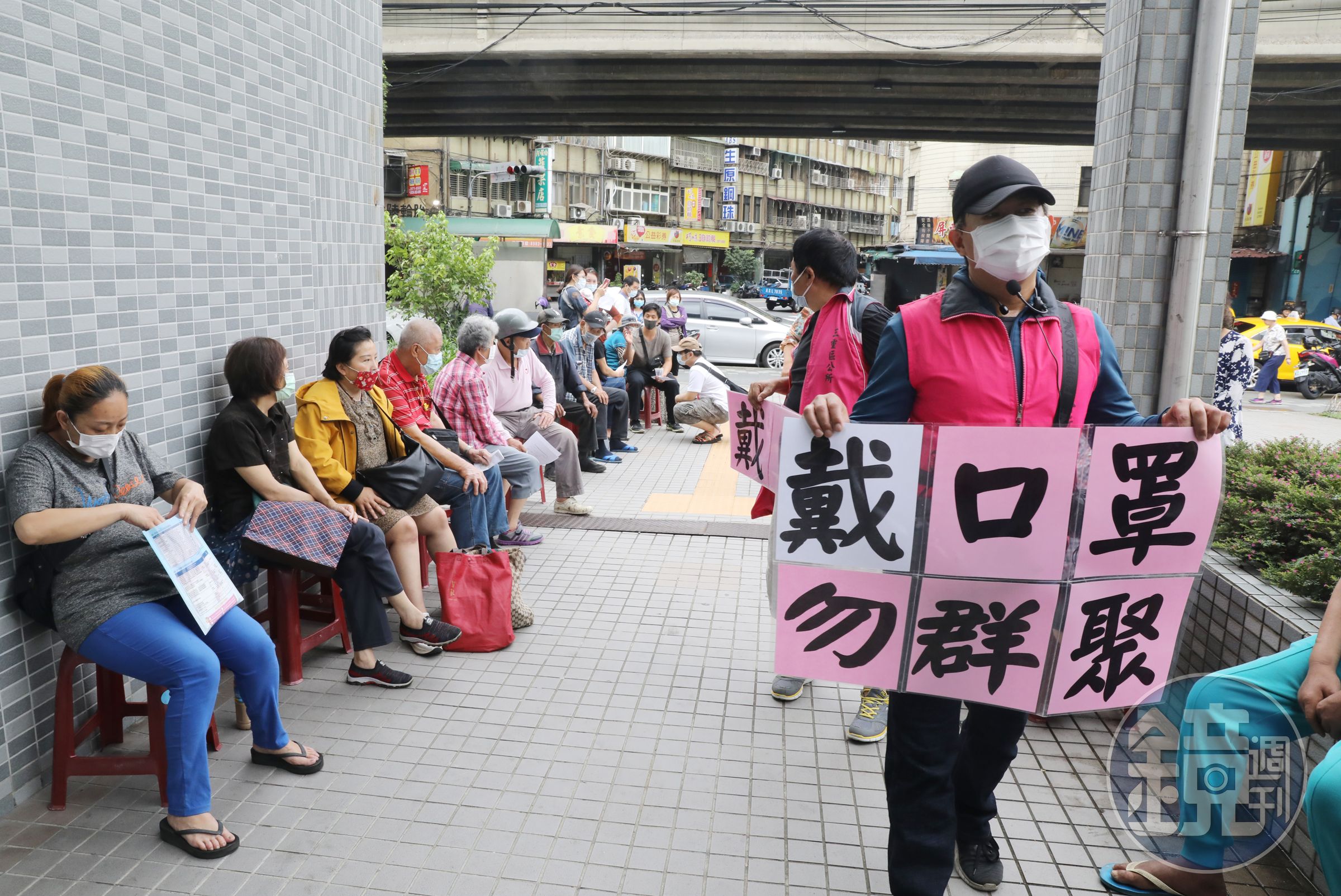 中研院生醫所兼任研究員何美鄉表示，無症狀感染人數估計恐怕約有300到600人。圖為示意圖，當事人與本新聞無關。（本刊資料照）