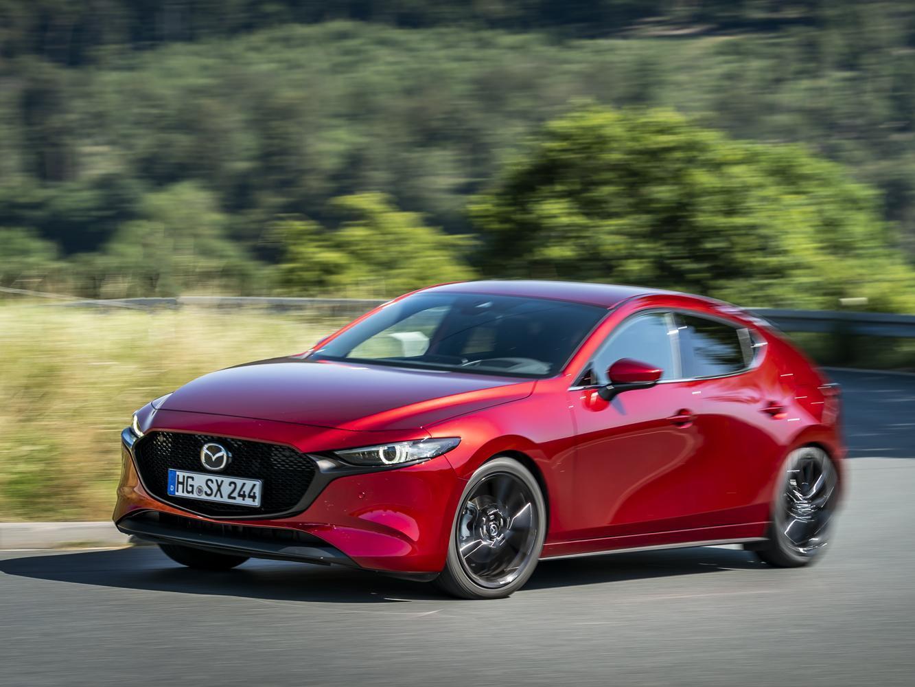 「魂動紅」是MAZDA最暢銷的車色，彷彿買了MAZDA不選「魂動紅」就少一昧般，足見其魅力所在。