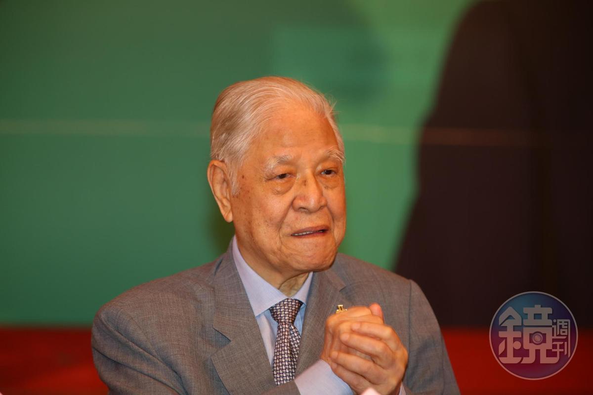 前總統李登輝於昨(30日)晚間19時24分病逝台北榮總,享耆壽98歲。