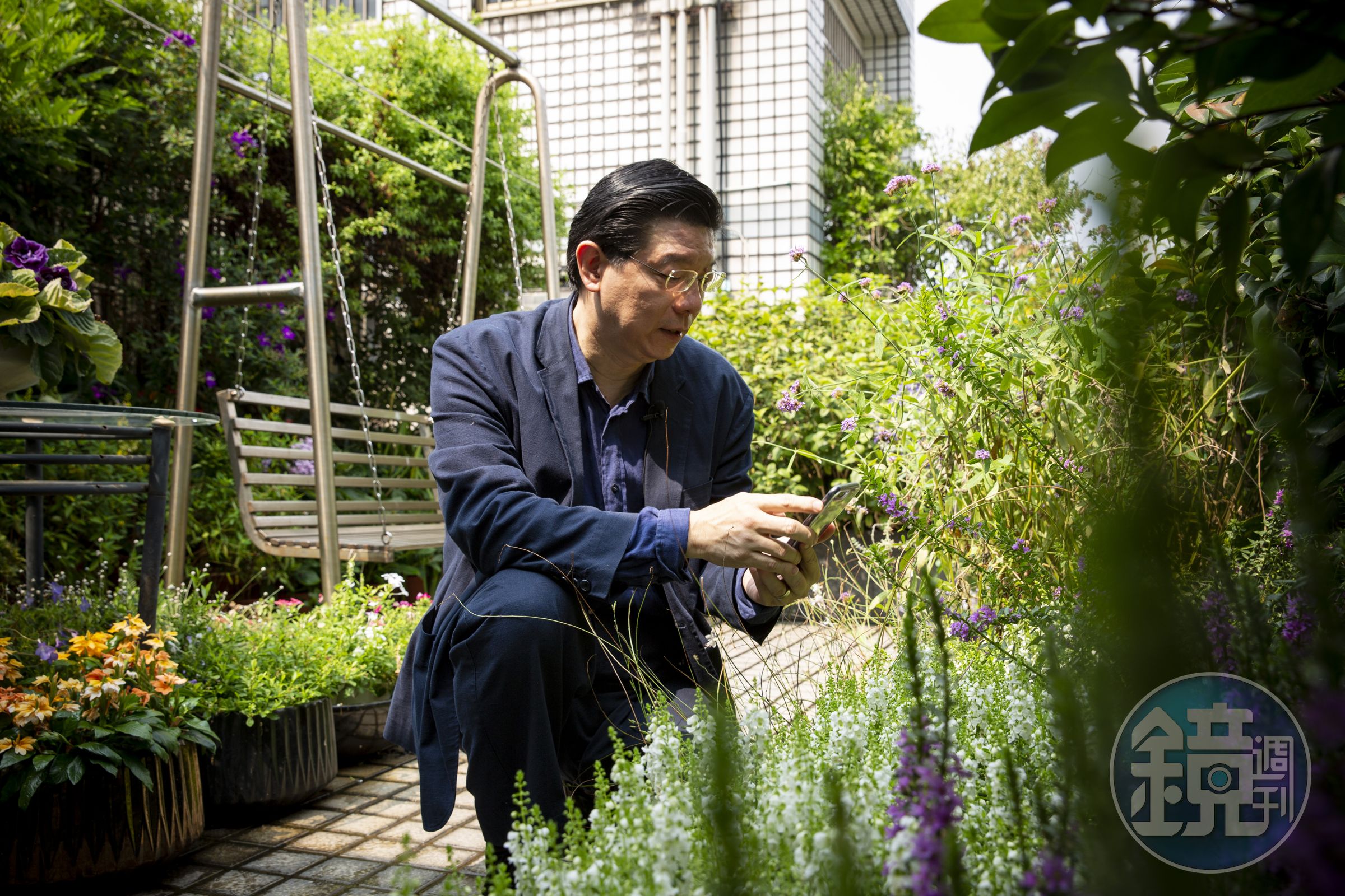《鏡週刊》社長裴偉雖然平日應酬繁忙，但每週都固定在家下廚，發展出自己的料理風格，現在也公開自己的廚房筆記。（攝影：王漢順）