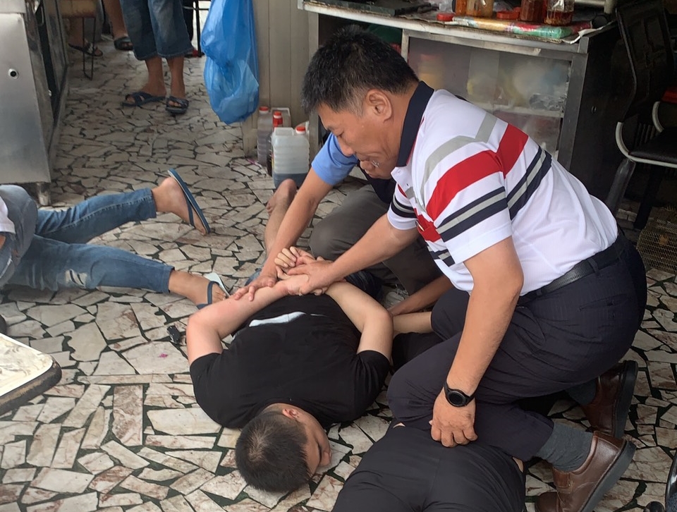 高雄左營區發生一對男女遭人當街擄走，警方案發後先逮捕其中3人。（翻攝畫面）