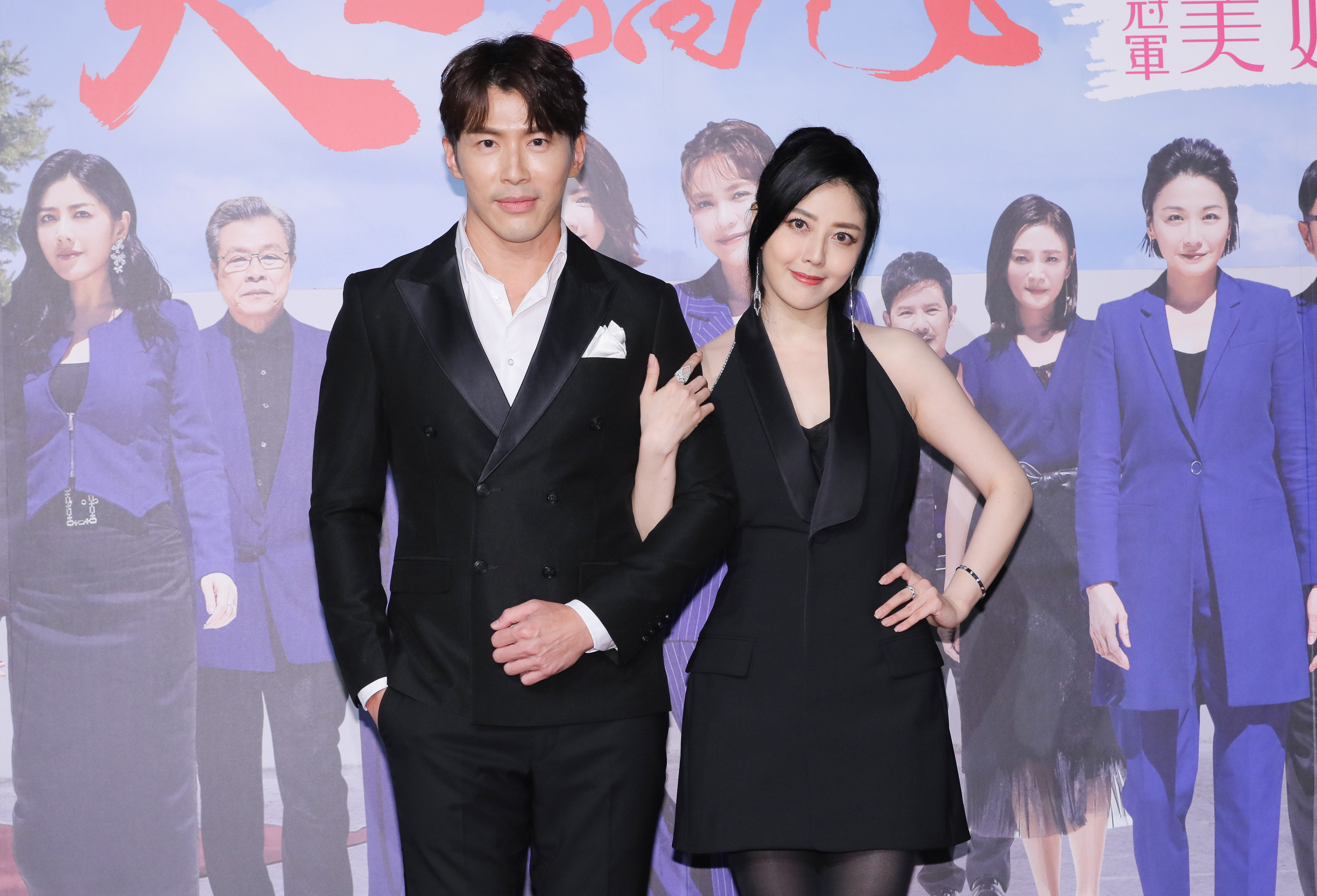 黃少祺與韓瑜在《天之驕女》有大尺度演出。