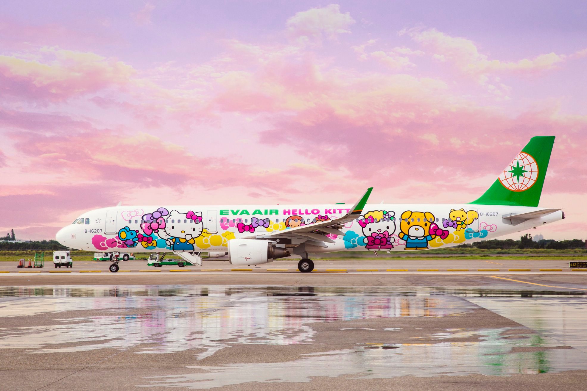 長榮航空此款客機機型為A330-300,客艙相關配備皆使用Hello Kitty彩繪機備品,因此取名「Hello Kitty夢想機」(翻攝自長榮航空臉書)