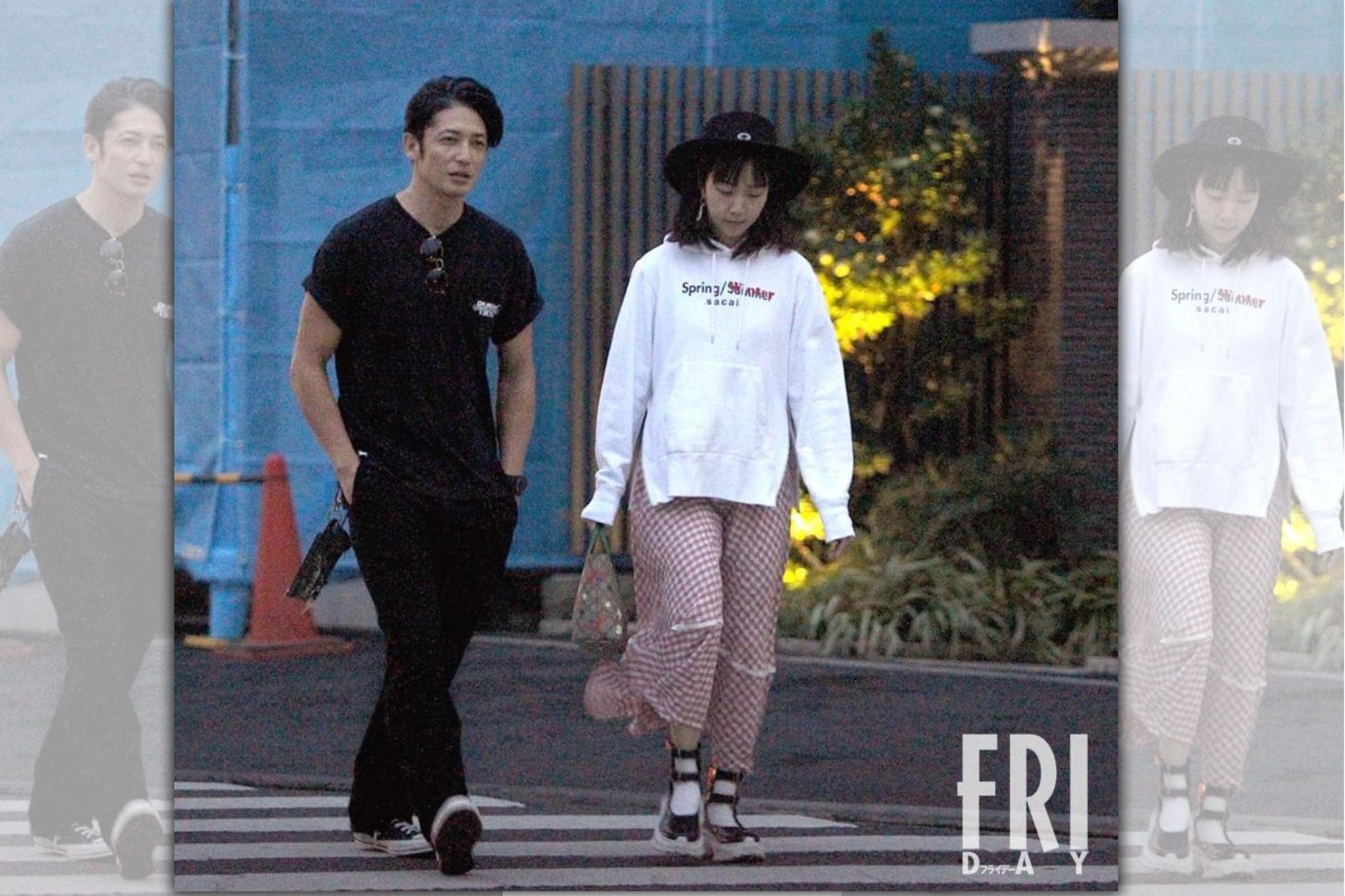 玉木宏（左）與小6歲女星木南晴夏結婚2年多，今傳出升格當爸媽。（翻攝《FRIDAY》週刊）