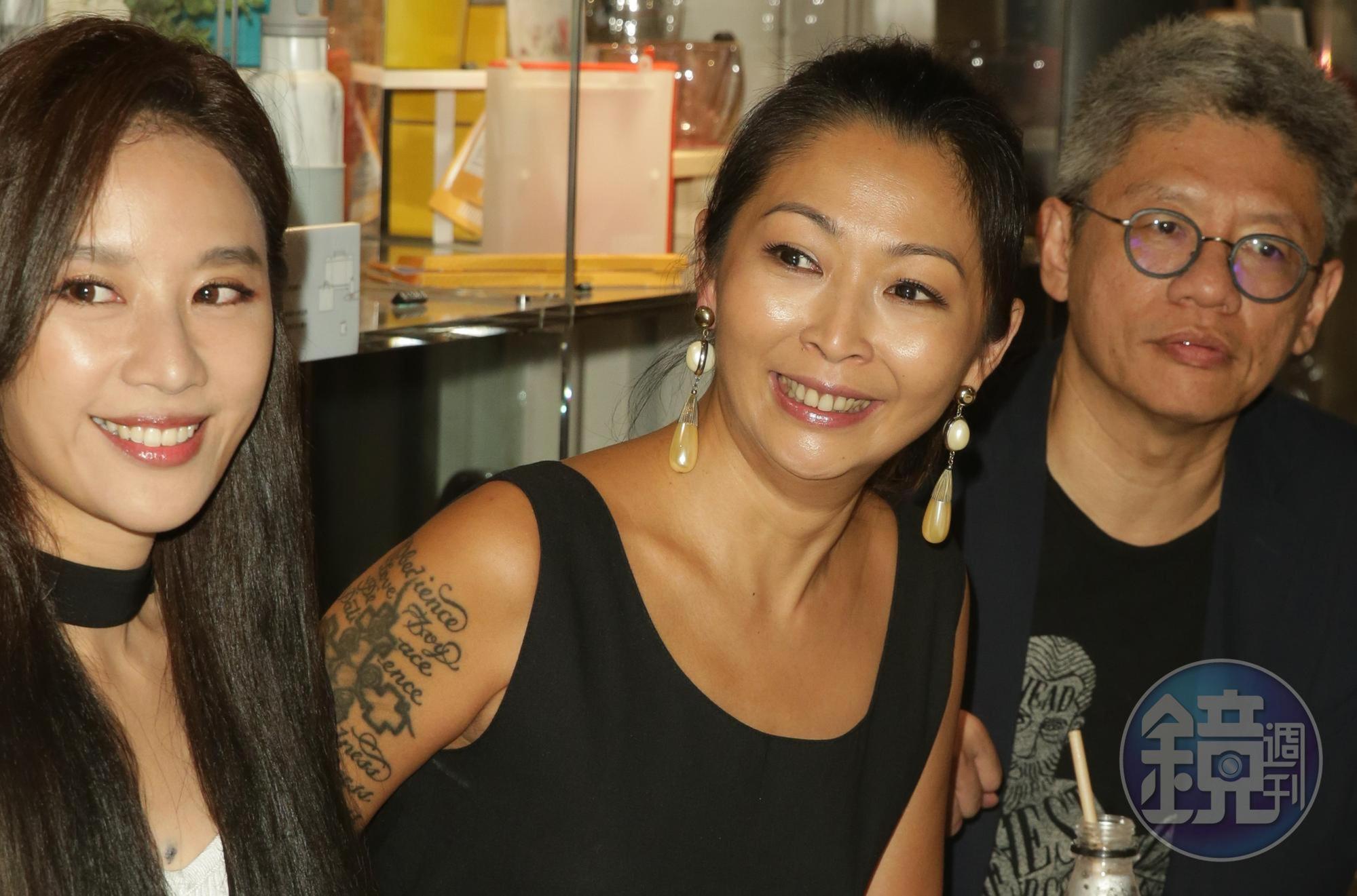曾經酒駕闖禍的歌手林曉培(中),如今將在音樂劇裡演一個被車禍撞死的女同志,這個故事讓她再次反省往事。
