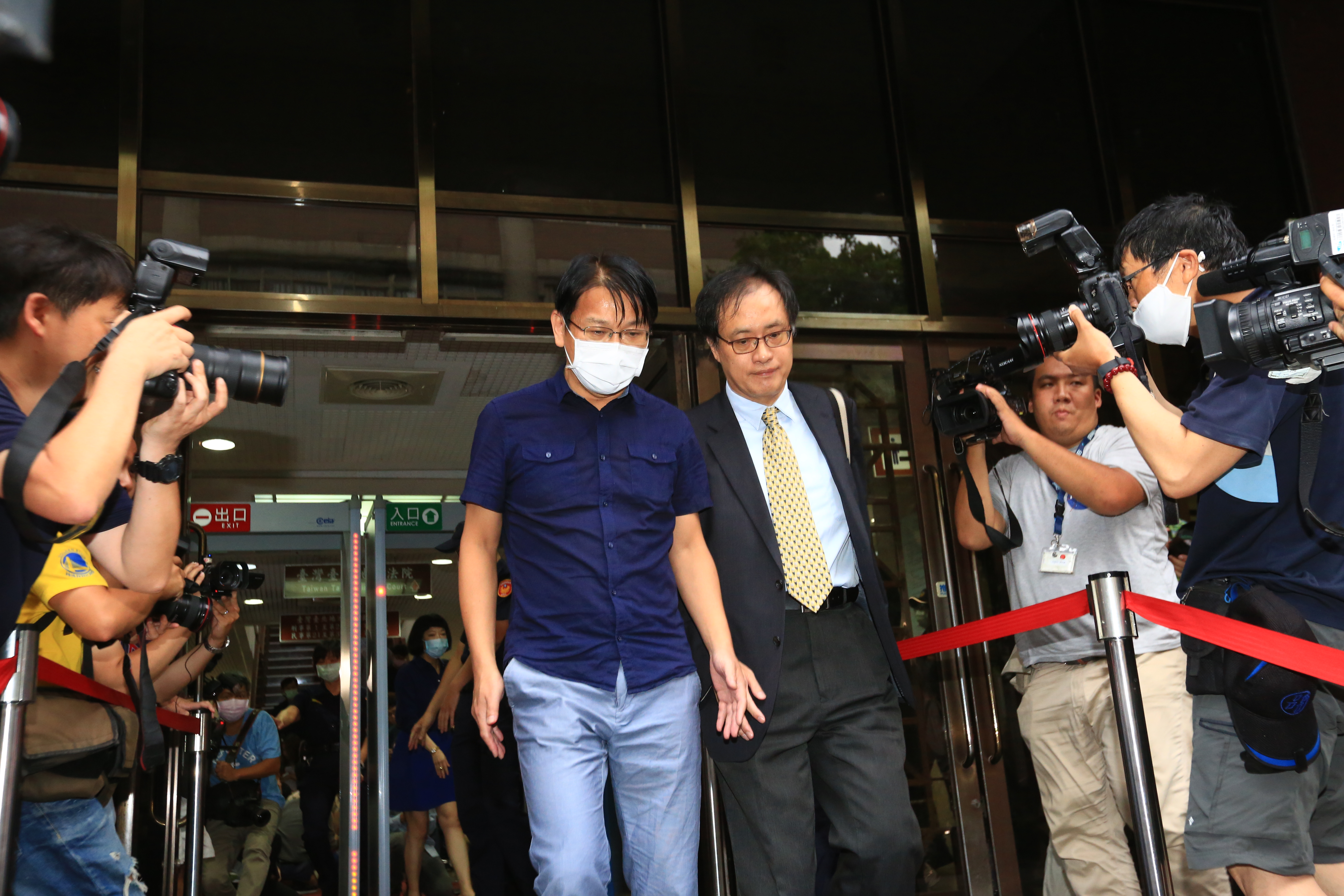 時代力量前黨主席徐永明涉入SOGO收賄案，稍早傳出徐將主動退出時代力量的消息。