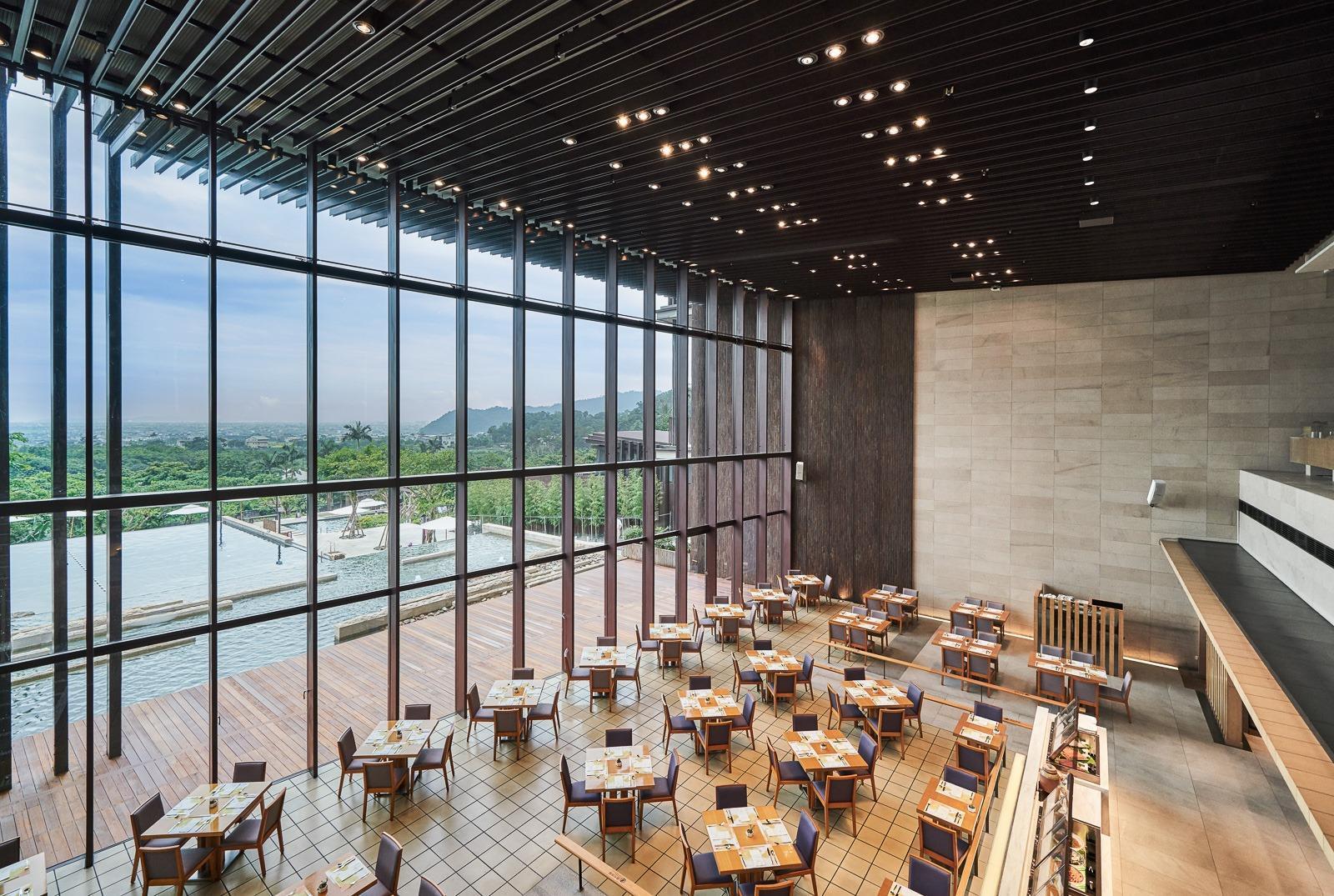 礁溪老爺酒店雲天自助餐廳驚傳食物中毒,今天起雲天自助餐廳停止營業。(翻攝自礁溪老爺酒店 Hotel Royal Chiaohsi臉書)
