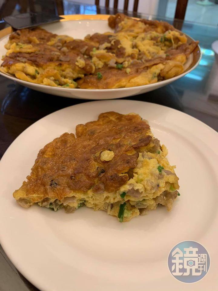 鬆厚有味的古早味菜脯蛋。