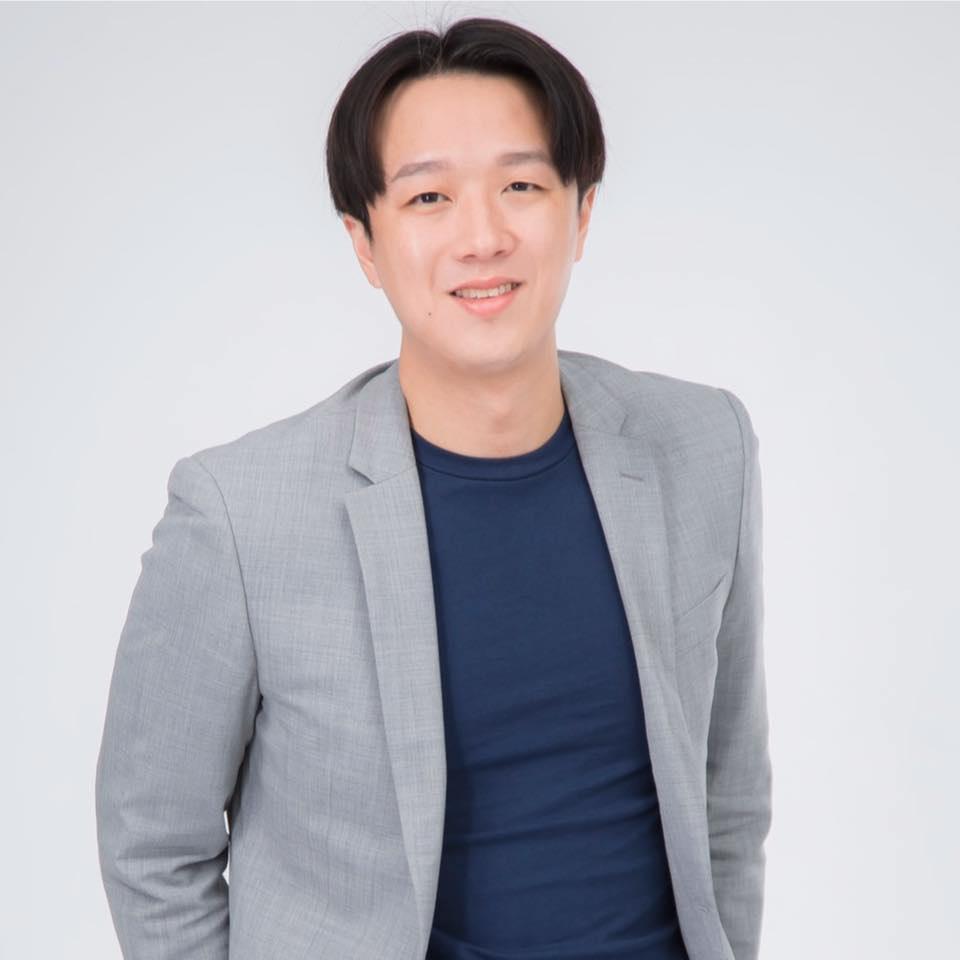 李正皓成功轉職名嘴,粉絲不少。(翻攝自李正皓臉書)