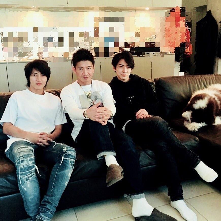 山下智久（左）與龜梨和也（右）年初曾與木村拓哉合影。（翻攝木村拓哉IG）