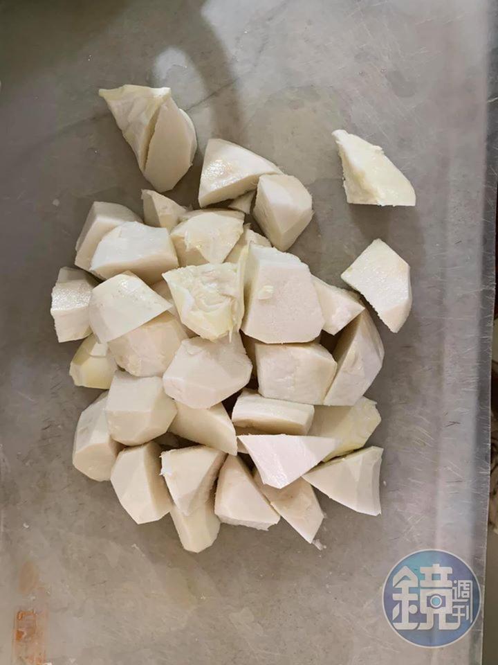 現在的綠竹筍還可以,冬天可以換成菜心或其他季節蔬菜。