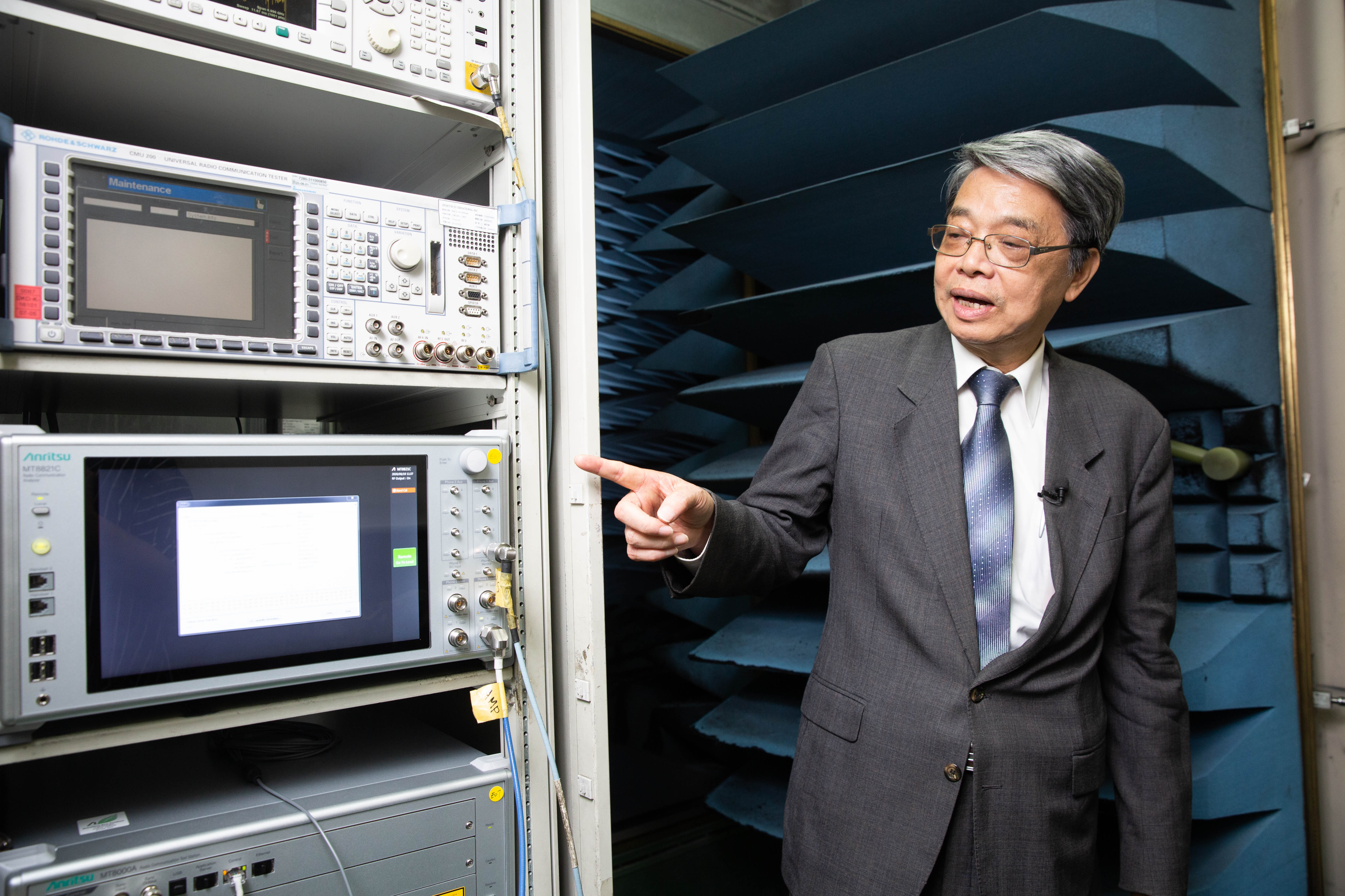 王新添表示，耕興2019年開始布局5G NR儀器設備，今年每季都會視接單情況增添選購。