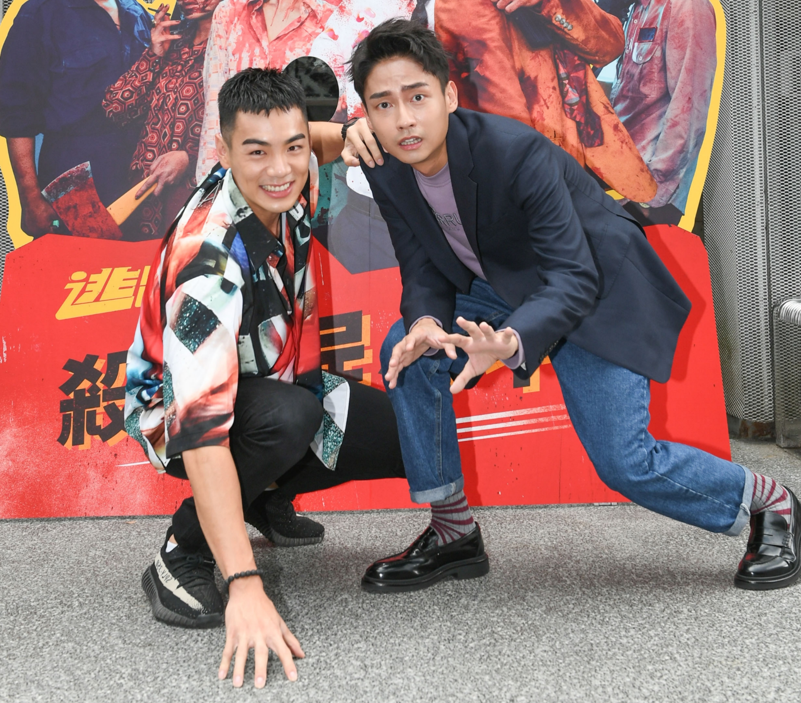 禾浩辰(左)與林鶴軒(右)出席《逃出立法院》的彈幕特映會,對即時得到意見回饋的觀影體驗感到相當有趣。(華映提供)
