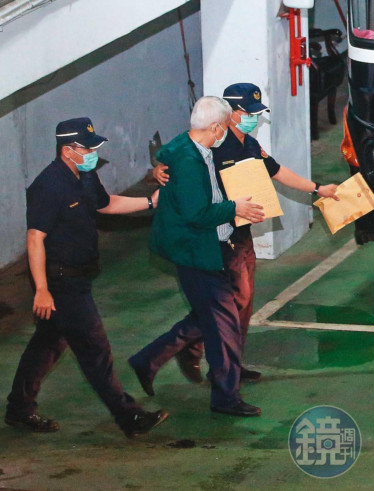 李恆隆為搶回SOGO經營權長期行賄立委,因罪嫌重大遭收押禁見。