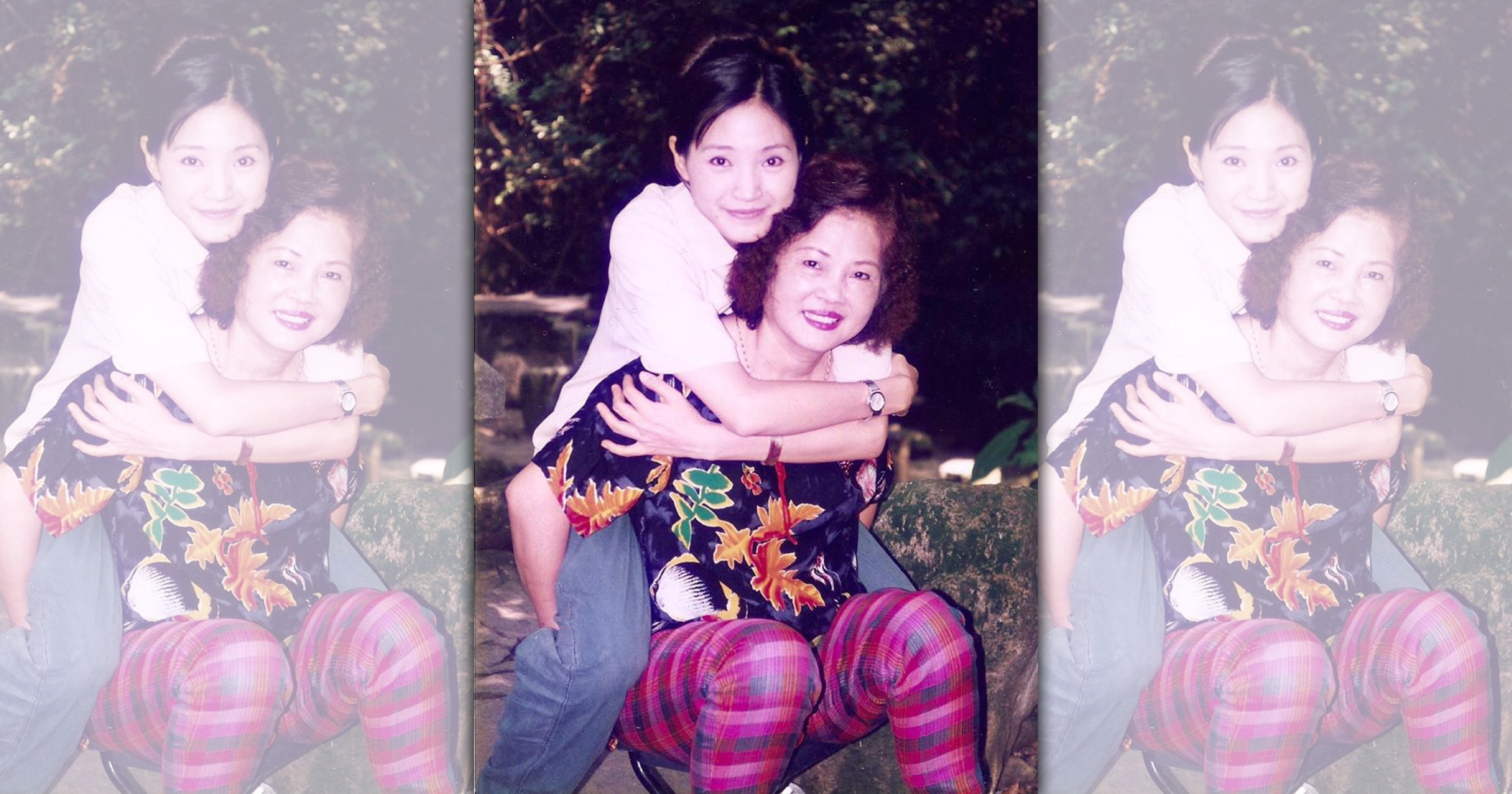 方季惟(後)與母親感情甚篤，媽媽失智後由她一手照顧。（翻攝自方季惟粉絲團臉書）