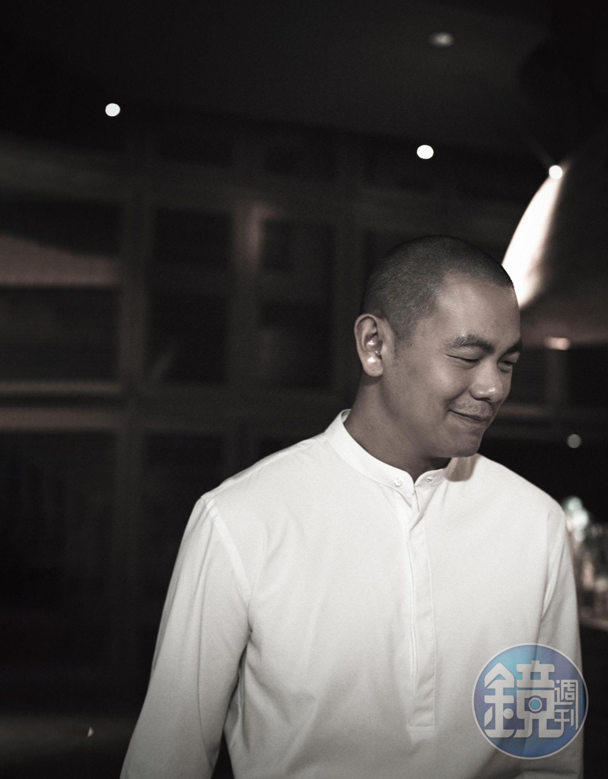 在後疫情時代， 江振誠認為看待餐飲業 的門檻應該要更高， 「大家慎重對待。」