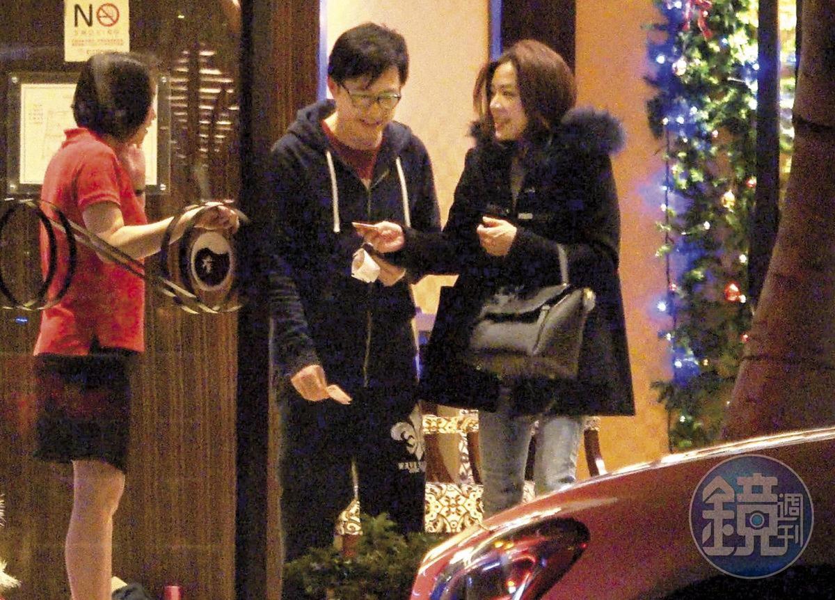 哈林與張嘉欣交往結婚、生下一對兒女,這幾年哈林臉上有更多笑容。(本刊資料室)