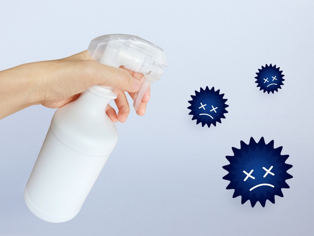 女子因將漂白水與清潔劑混合，吸入過多有害氣體導致氣喘不幸身亡。（示意圖，photo-ac）