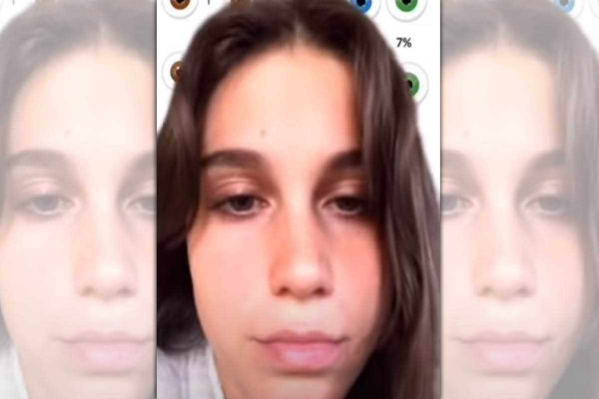 影片中的女子發現自己眼睛顏色跟全家都不一樣。(翻攝自B.C.&Lowy Youtube頻道)