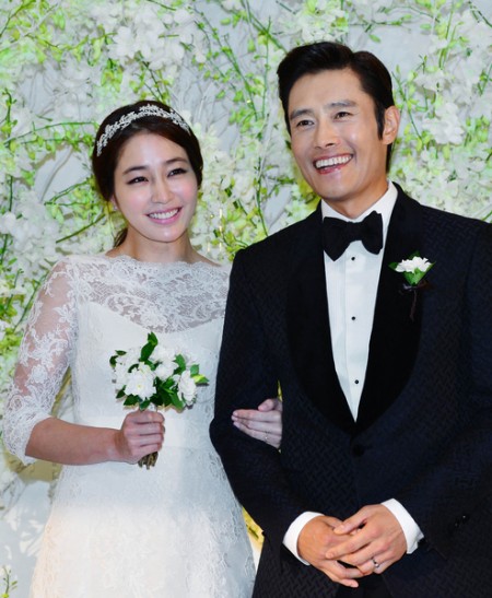 李炳憲與李珉廷在2013年結婚。(網路圖片)
