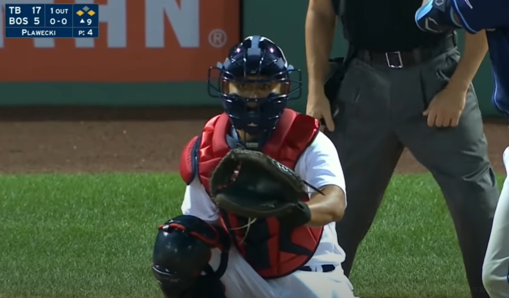 林子偉成為大聯盟首位蹲捕的台灣選手。（翻攝自YouTube）