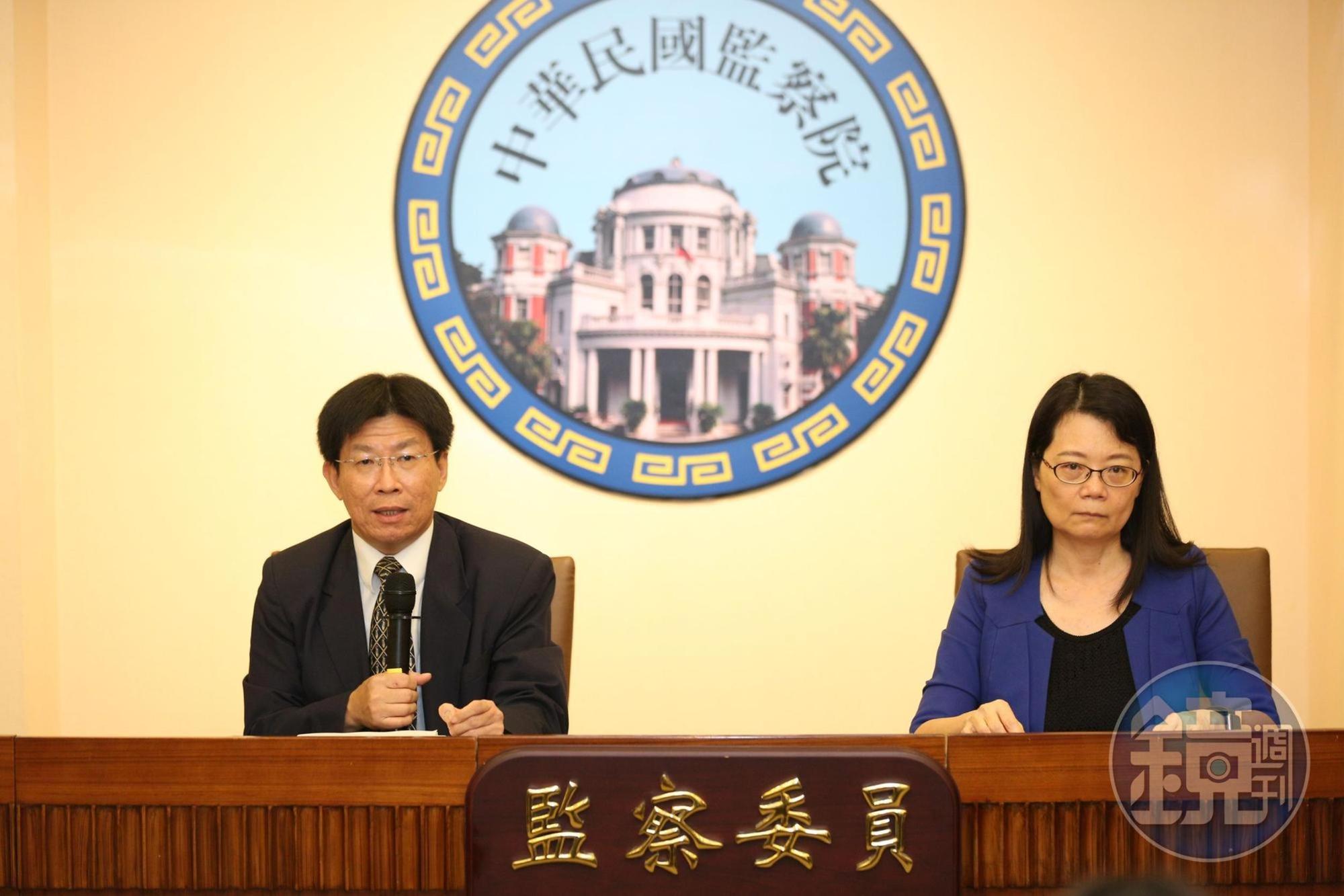 監察委員高涌誠(左)、王美玉(右)提案彈劾司法院前公懲會委員長石木欽。