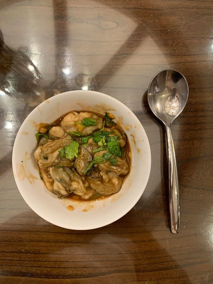 超鮮美的蒜蓉鮮蚵，吃這樣一碗已滿足。