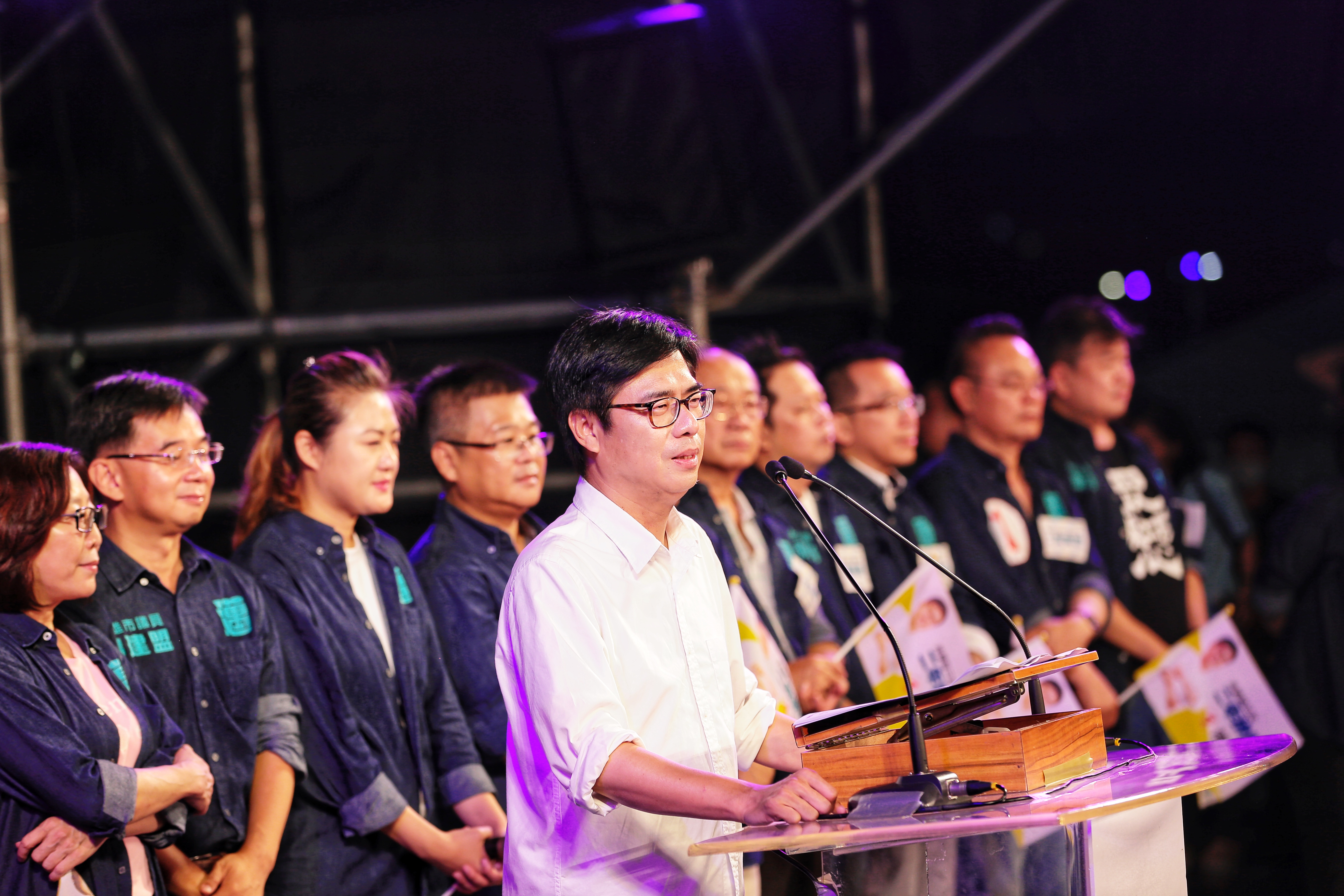 民進黨高雄市長候選人陳其邁感性發表演說。（陳其邁競選總部提供）