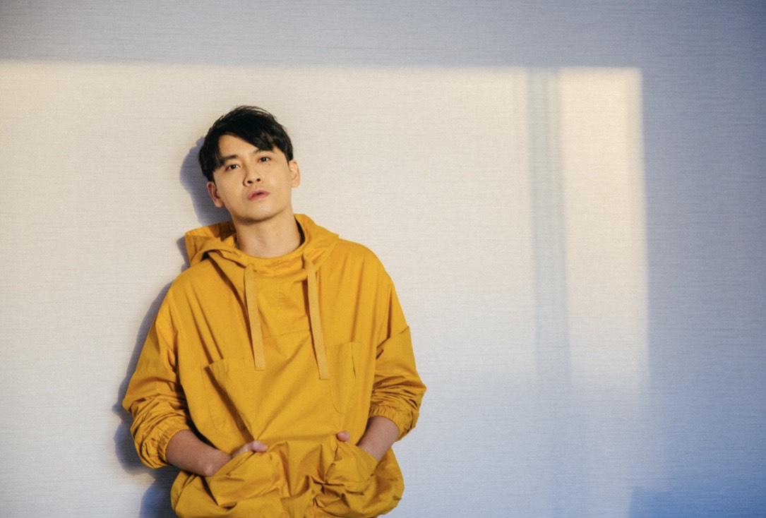 受疫情影響，樂團活動邀約減少，脩趁空發行首張個人單曲圓夢。