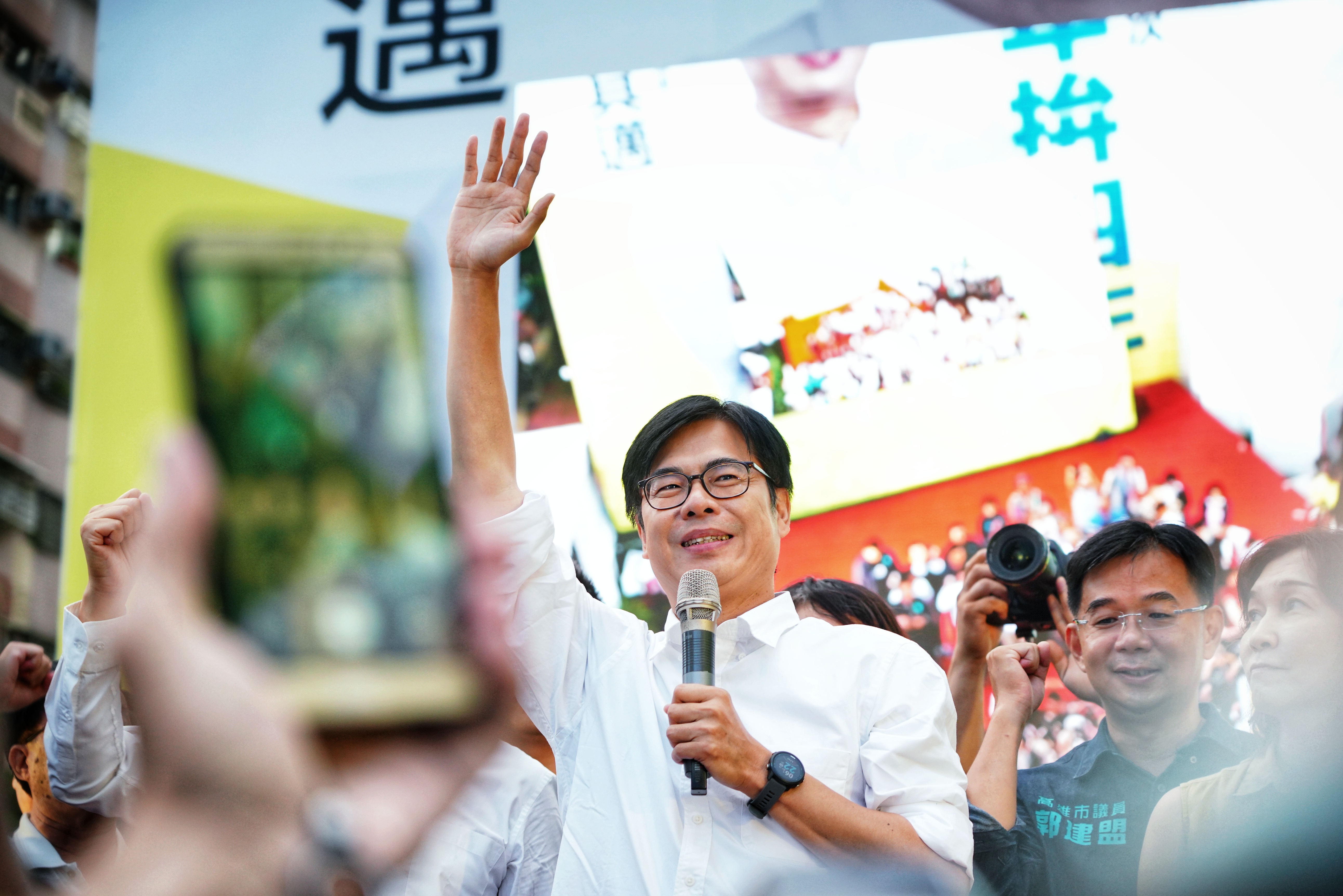 民進黨高雄市長候選人陳其邁在補選中勝出，得票率也突破陳菊創下的高雄紀錄。