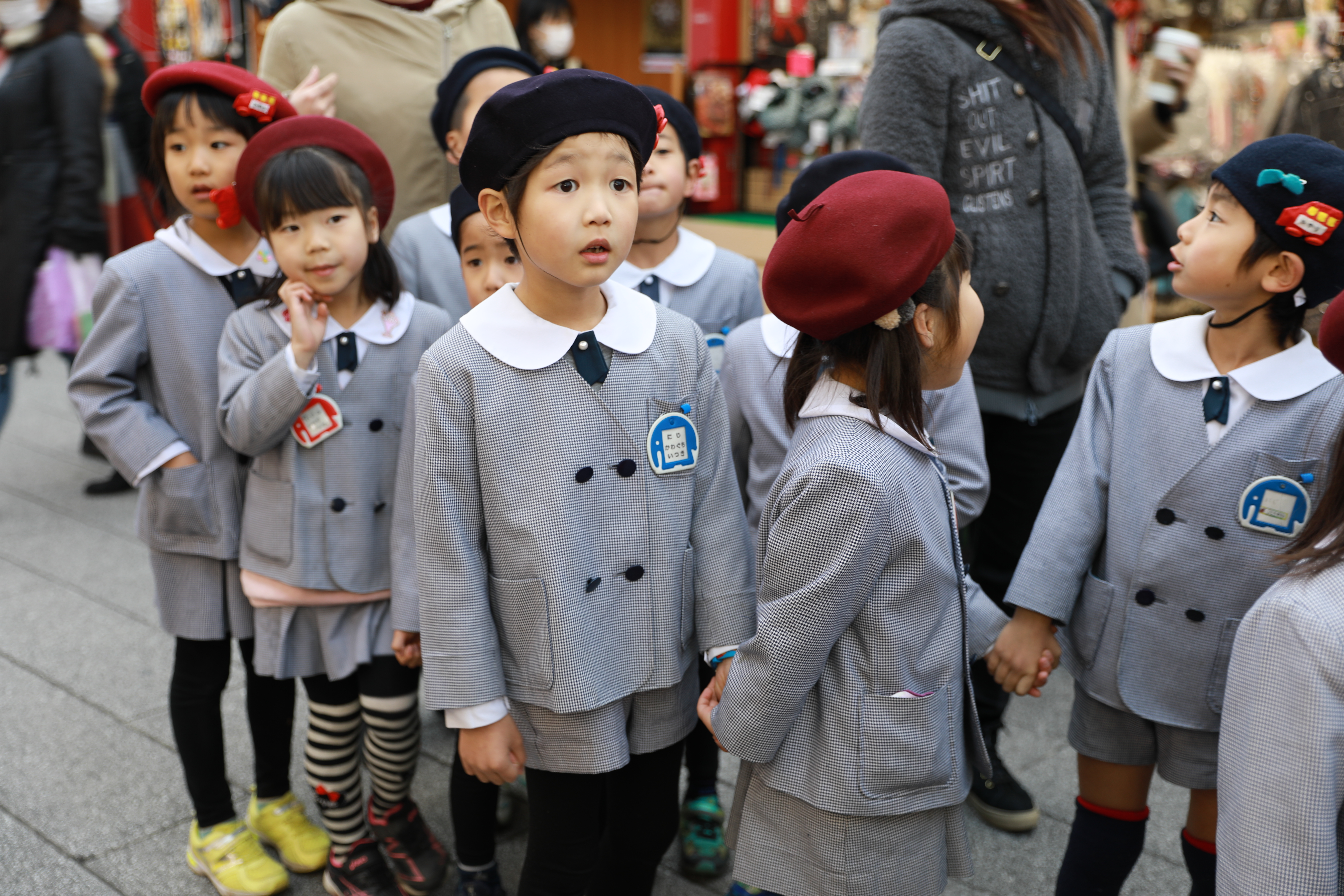 日本全國各地多所學校紛紛提早開學，改善課程延宕問題，暑假僅放了短短9天。（東方IC）