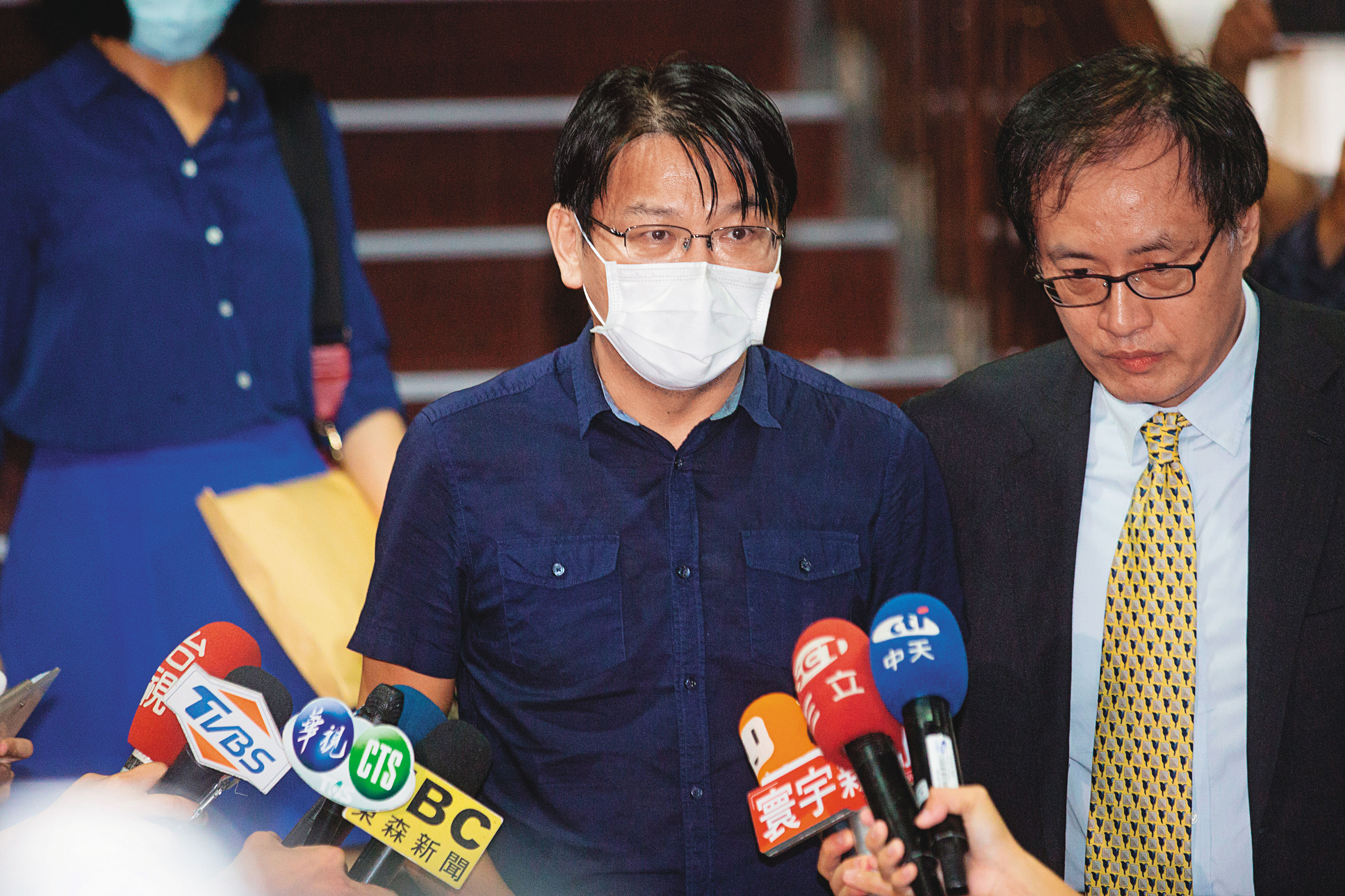 立委收賄案震驚全國，前時代力量黨主席徐永明也牽扯其中，遭檢方聲押，80萬元交保。