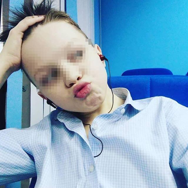 14歲的俄羅斯少女戴利亞日前生下女嬰,但10歲男友奇科夫必須等到6年後,才能成為孩子法律上的爸爸。(翻攝戴利亞IG)