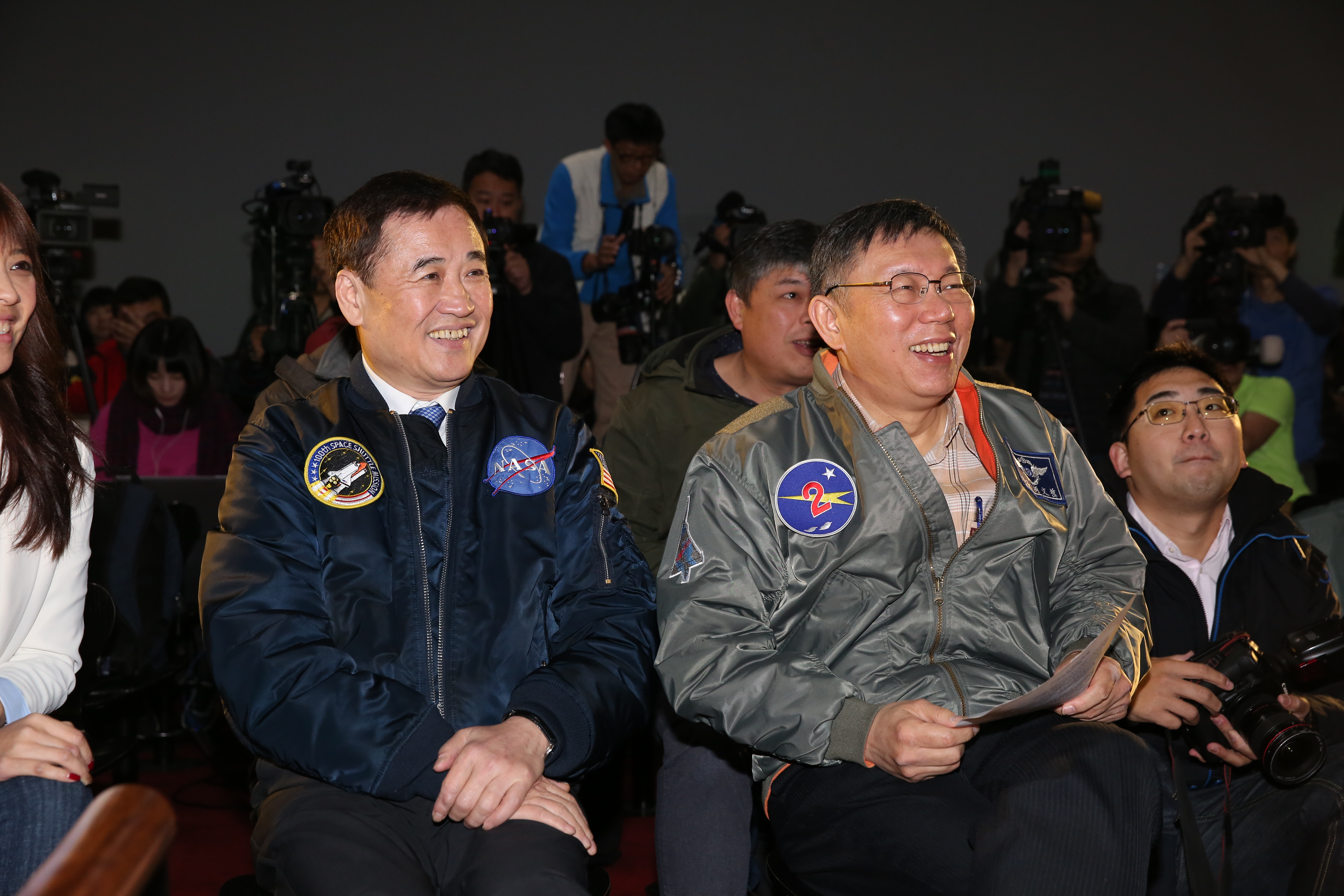 柯市府將疑似圖利建商案送至政風處，時任副市長的陳景峻也遭法辦。