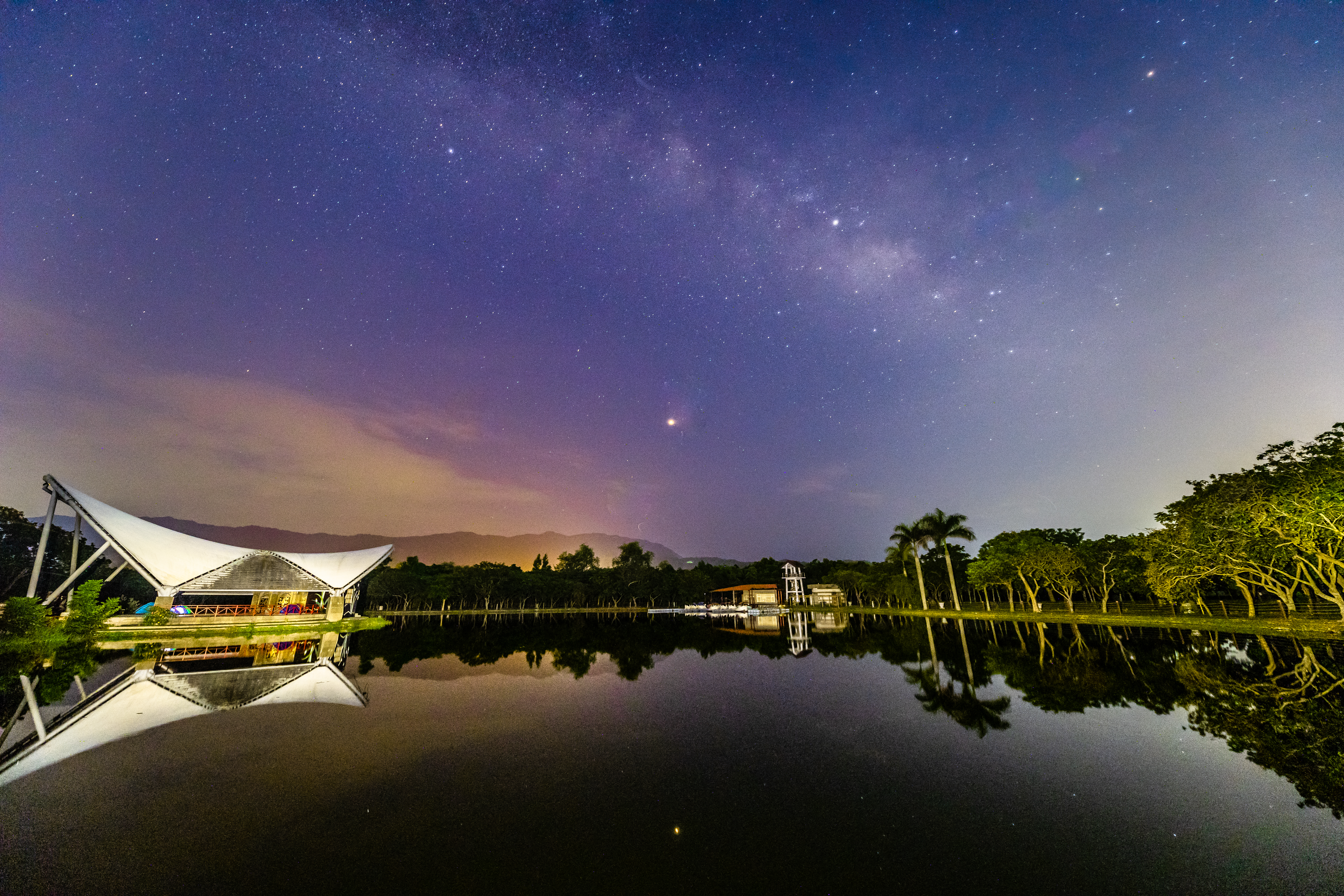 台東最美星空_關山鎮(臺東縣政府提供)