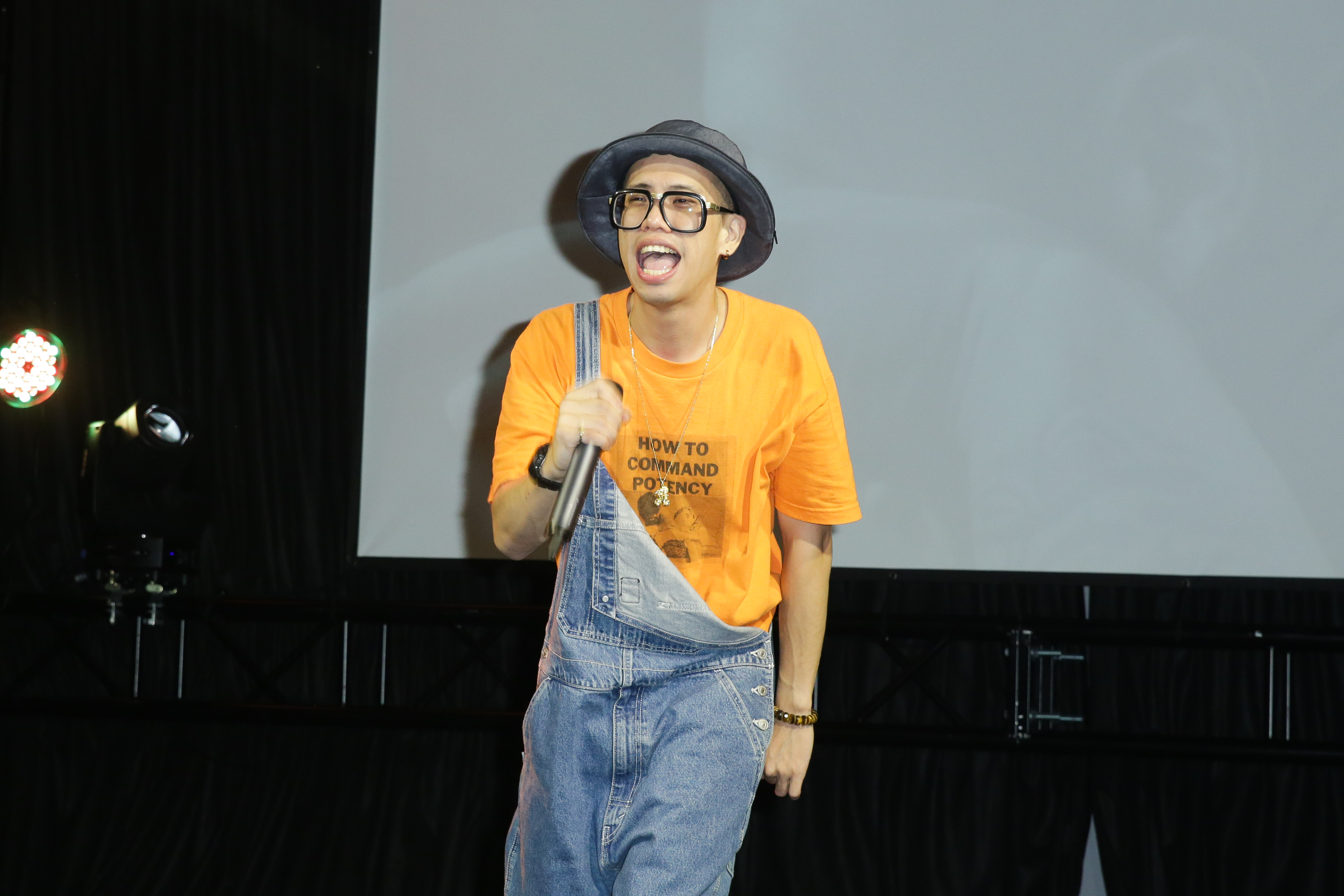 繞舌歌手呂士軒推出新專輯《市井小明》。