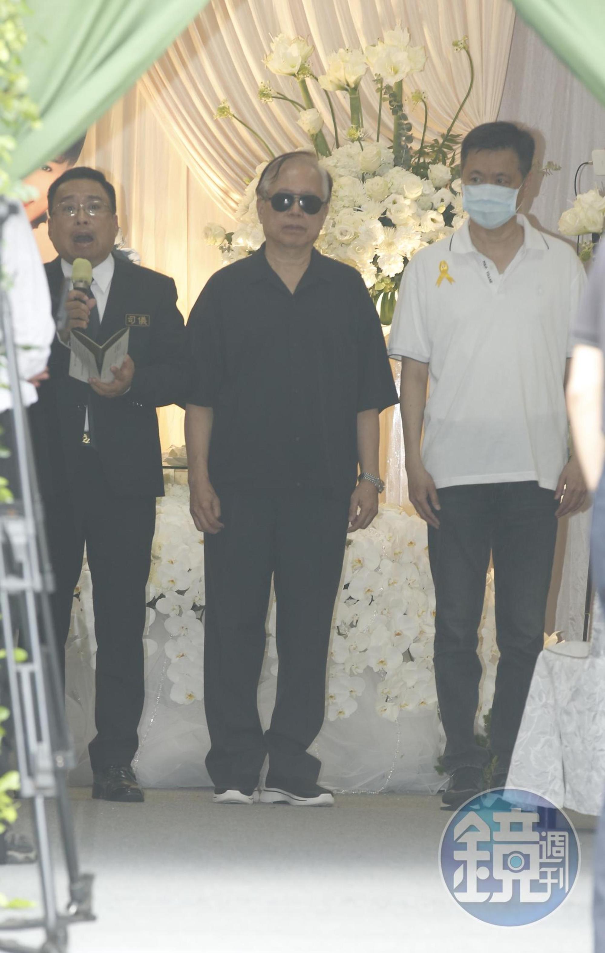 羅霈穎哥哥羅青哲表示,會由高齡94歲的羅媽媽繼承所有遺產。