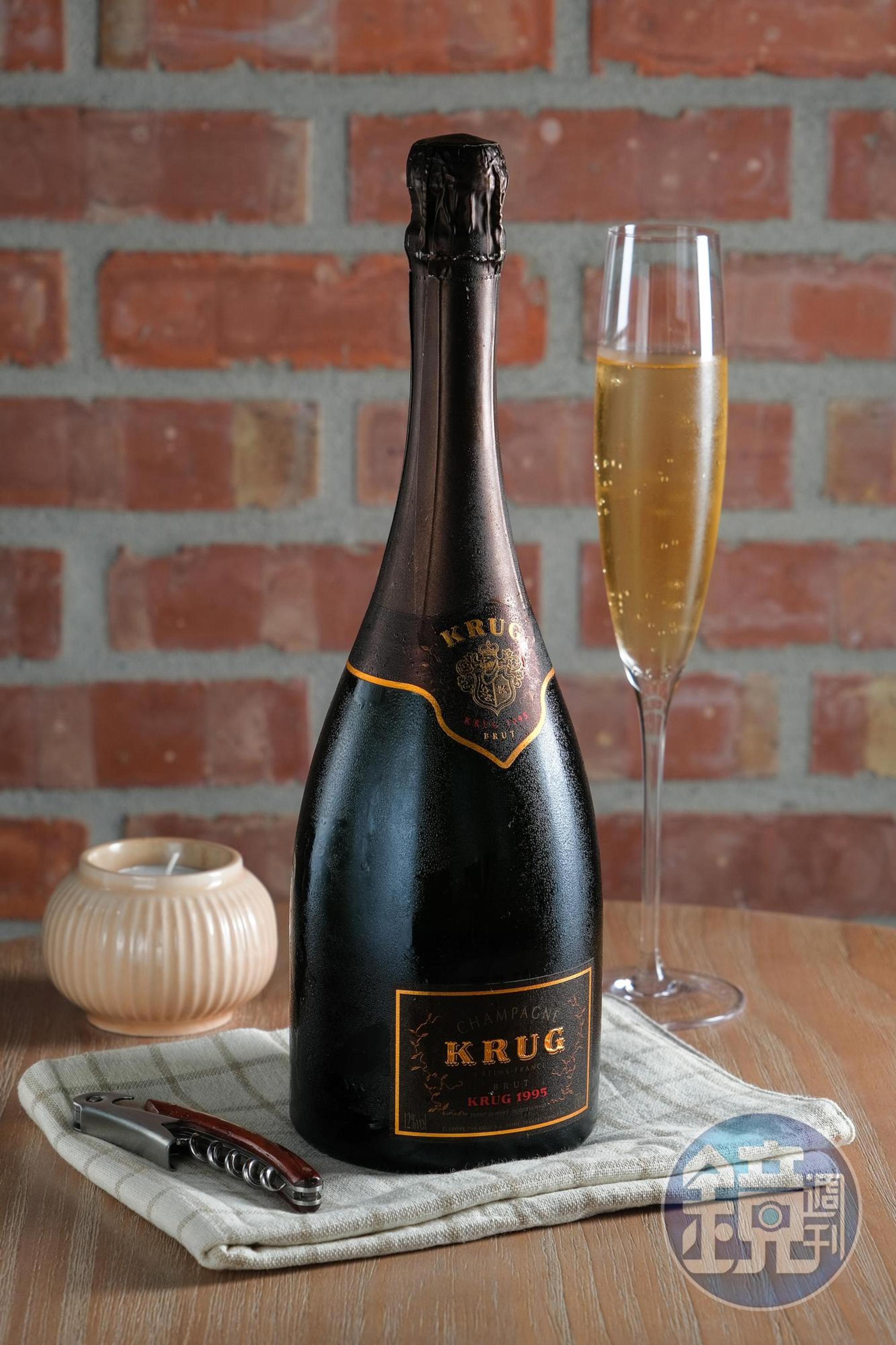 「庫克年分香檳Krug 1995」適合佐搭風乾火腿。（16,800元／瓶）