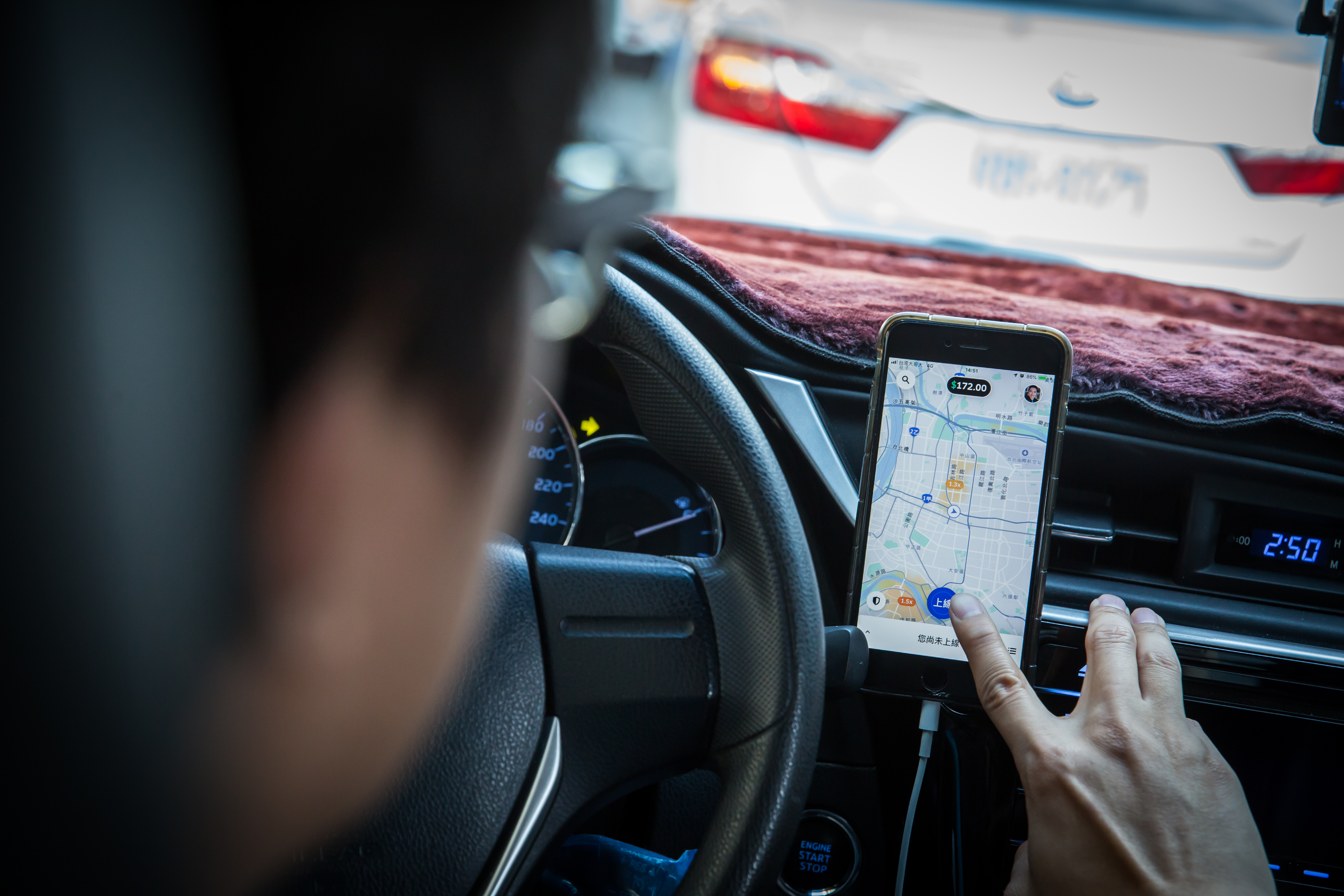 有變裝者控訴遇到Uber司機拒載，引發歧視同志之嫌。（示意圖，與本新聞無關）