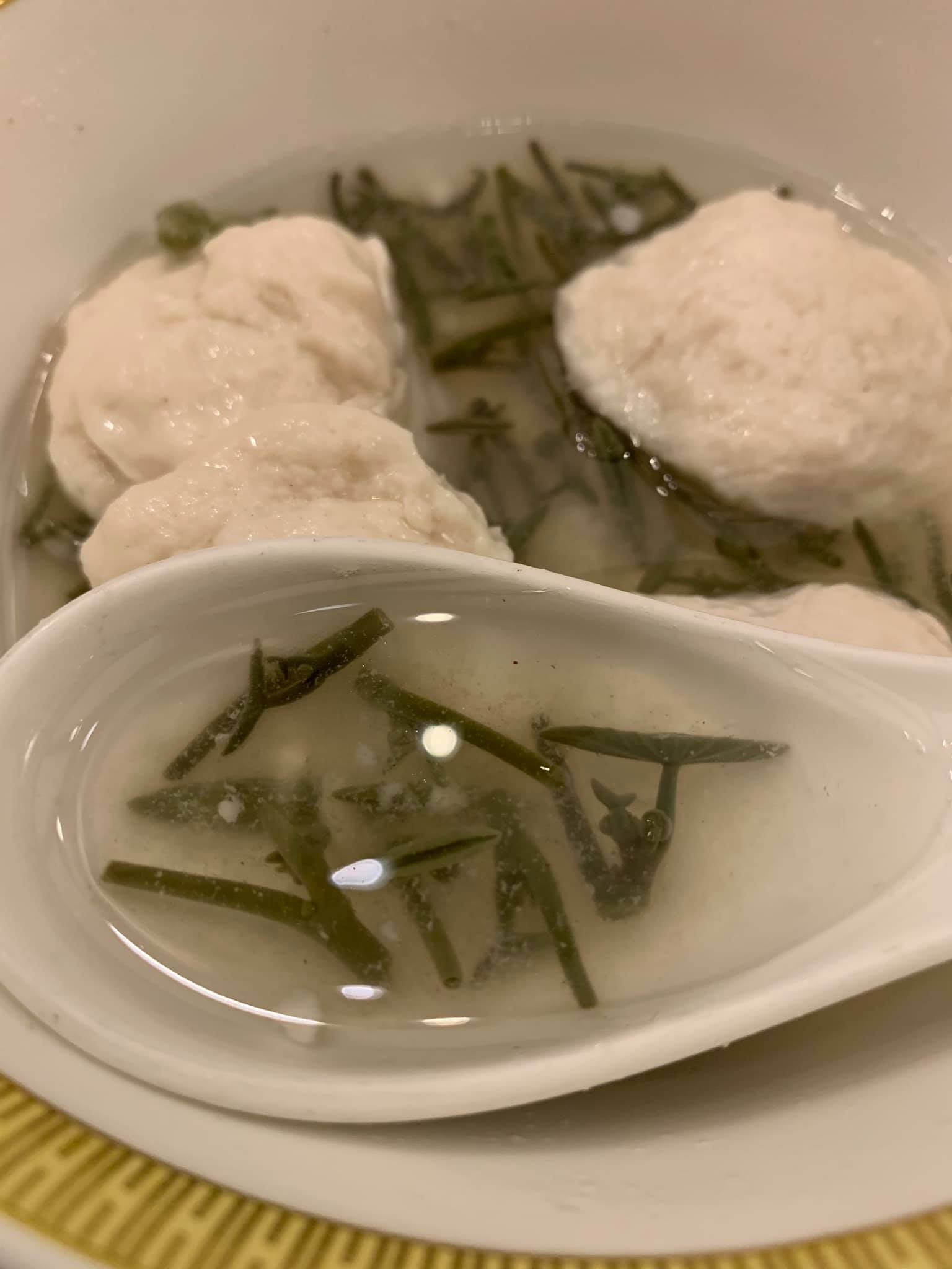 滑溜的蒓菜,兒子說口感像愛玉。